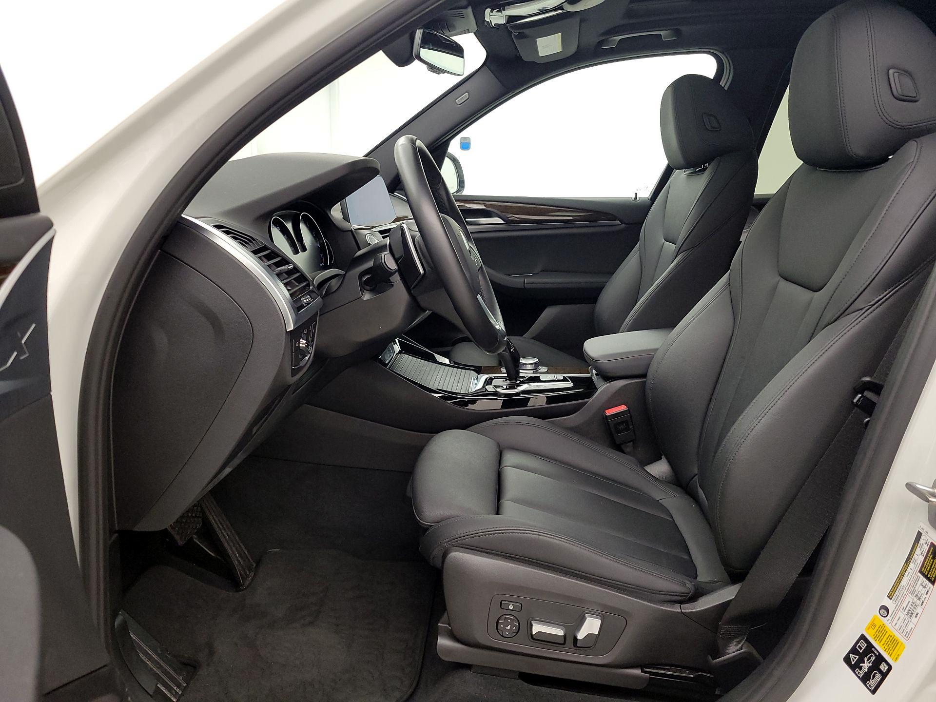 Thumbnail: 2020 BMW X3 - 11