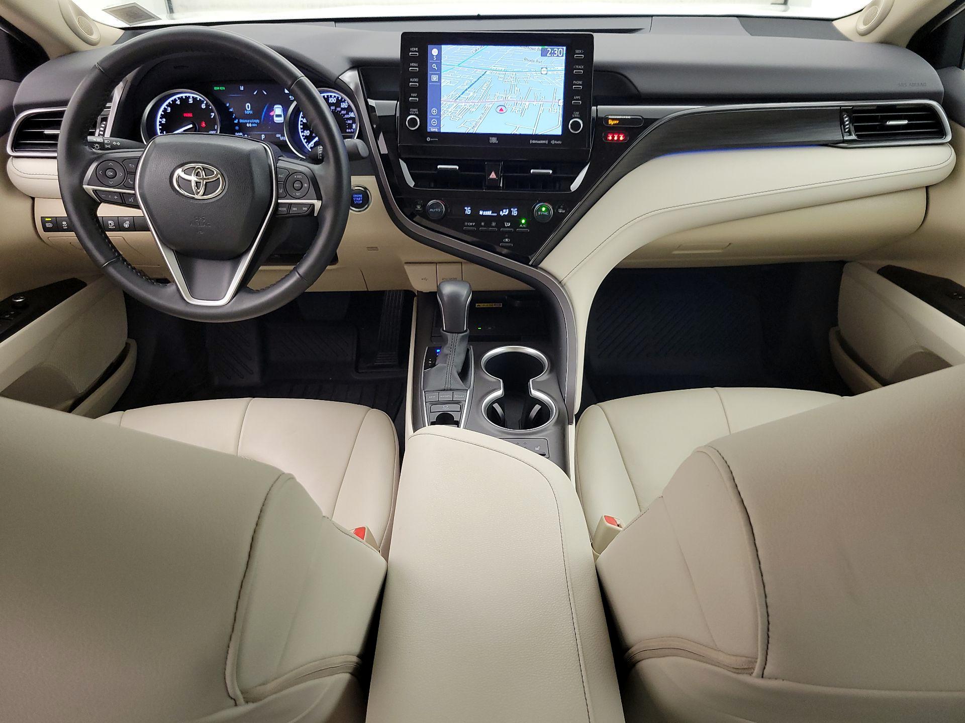 Thumbnail: 2023 Toyota Camry - 9