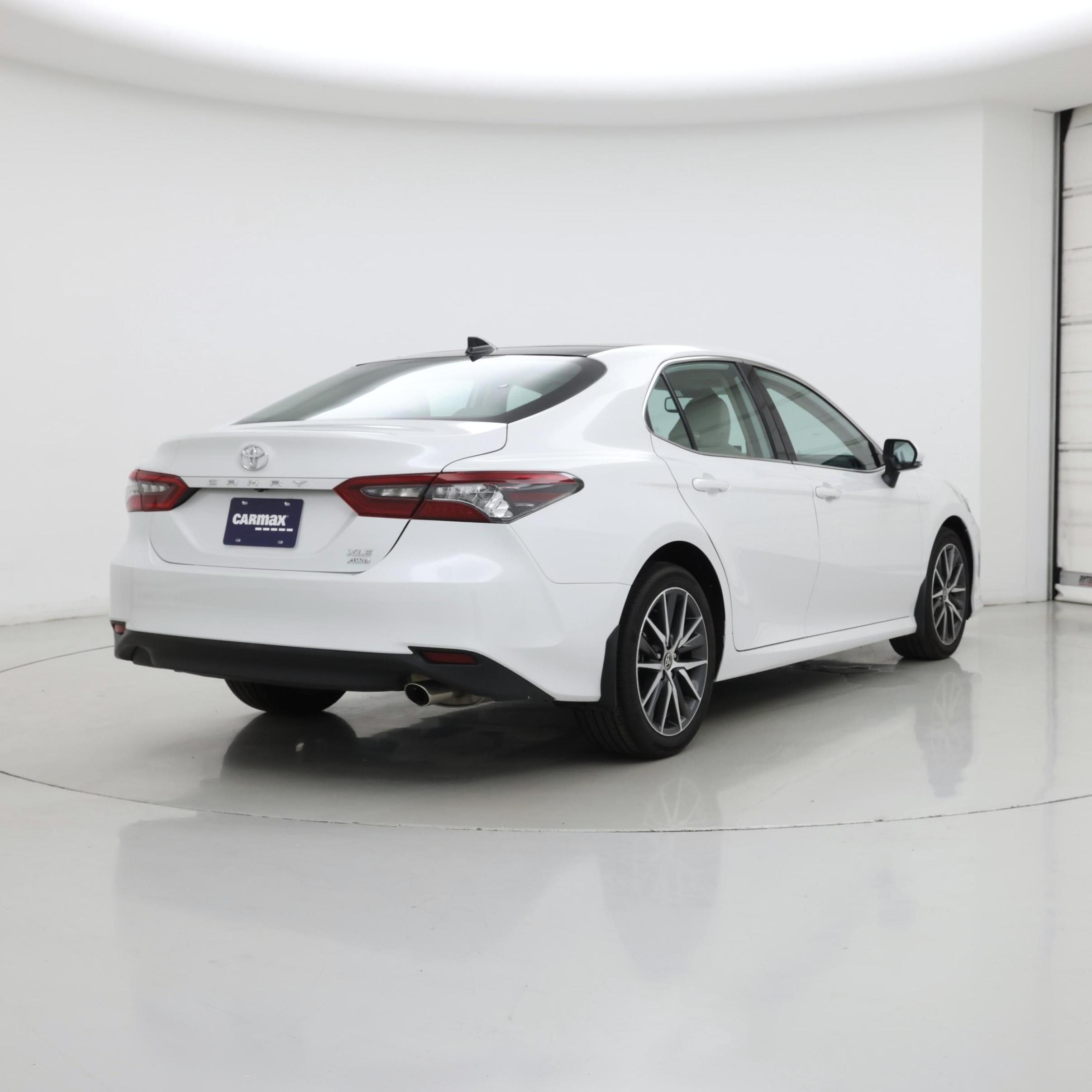Thumbnail: 2023 Toyota Camry - 8