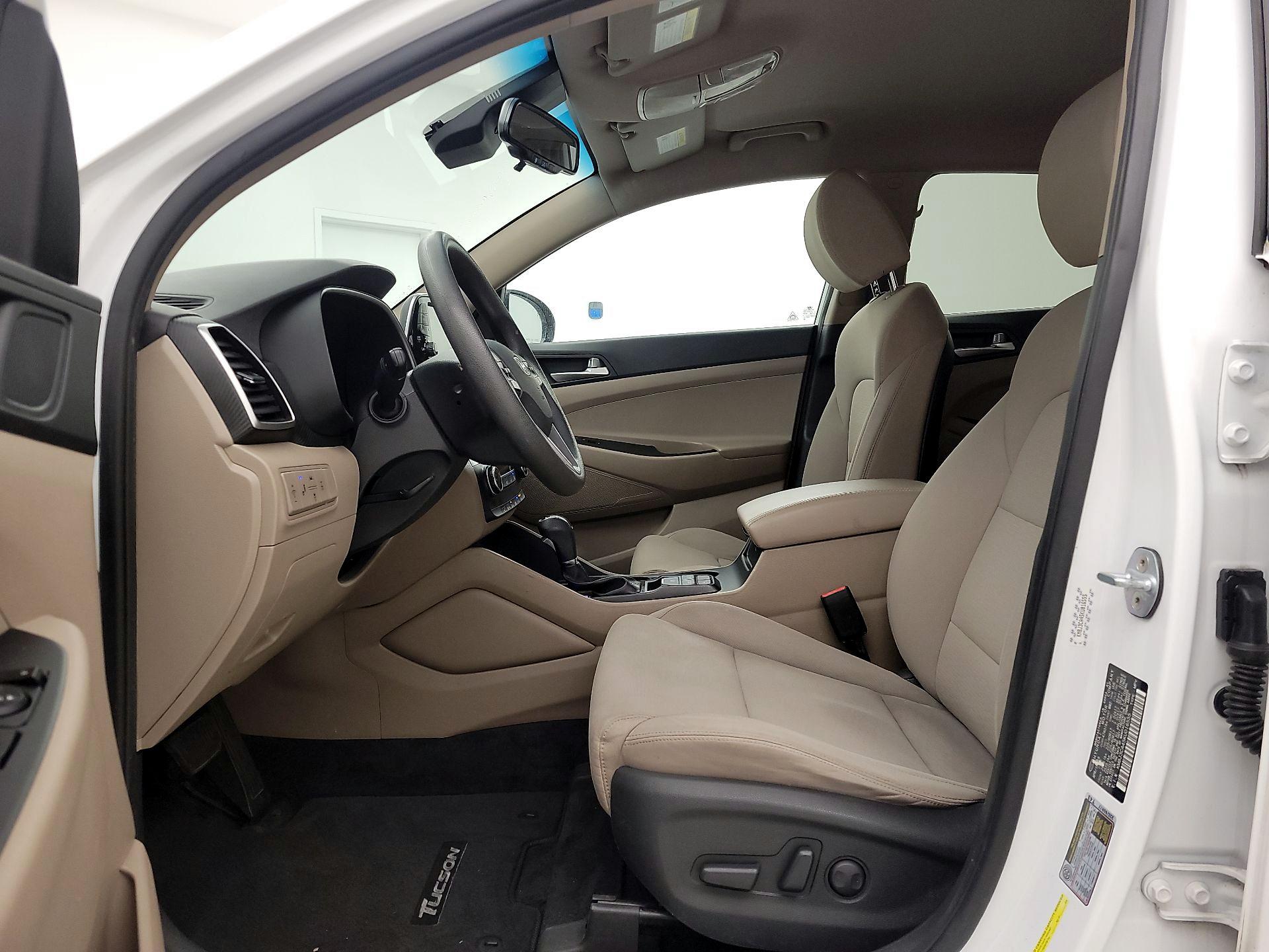Thumbnail: 2019 Hyundai Tucson - 11