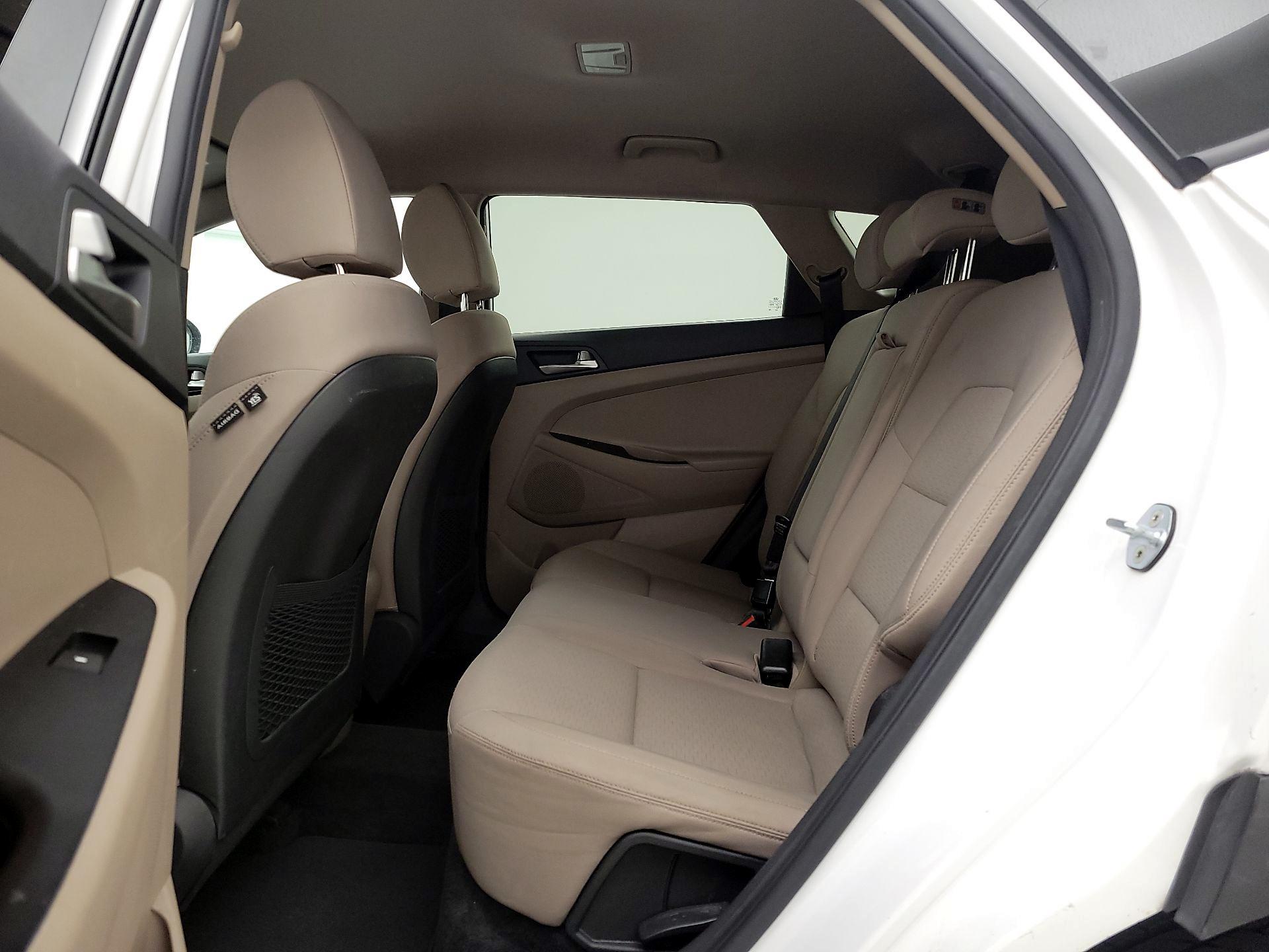 Thumbnail: 2019 Hyundai Tucson - 19