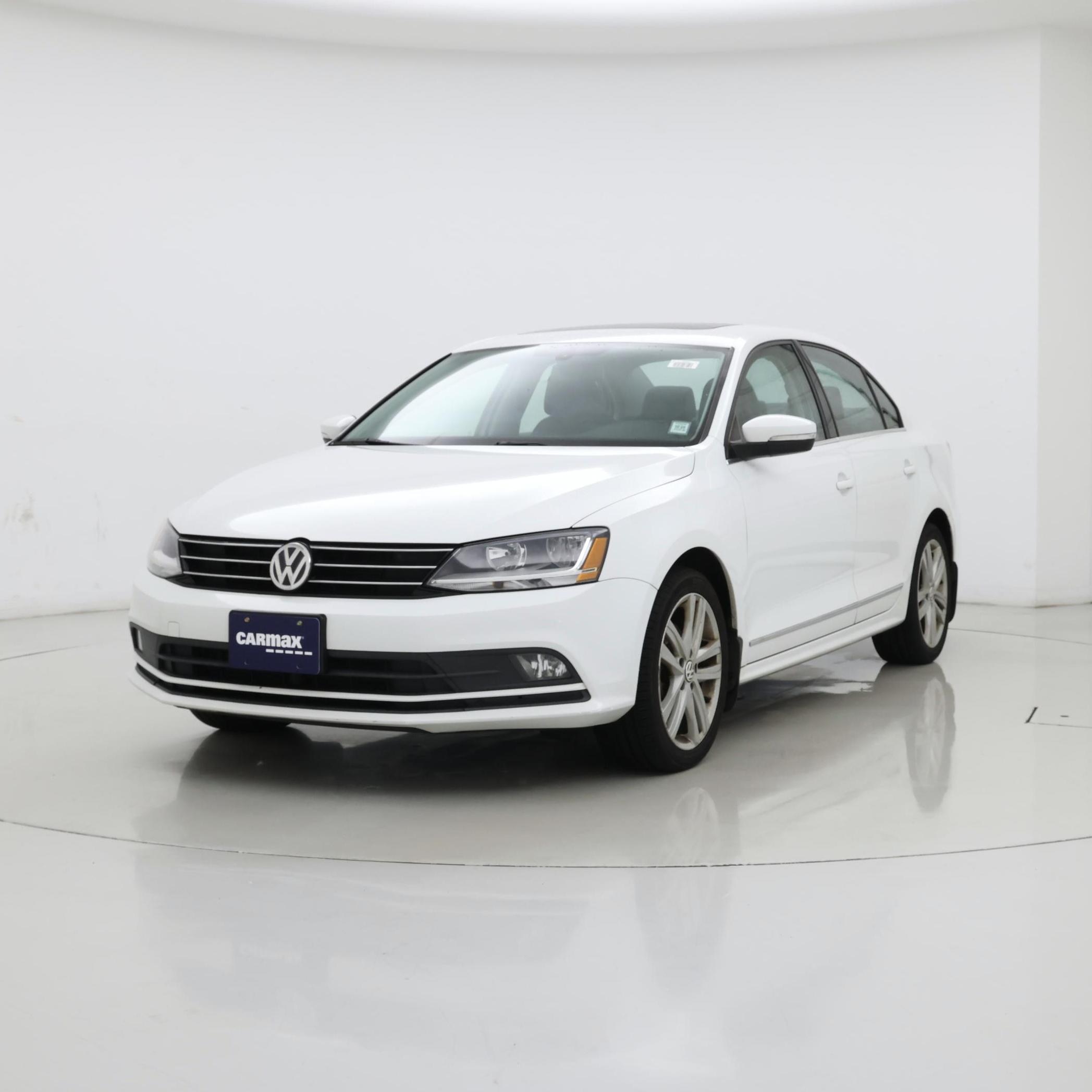 Thumbnail: 2017 Volkswagen Jetta - 4
