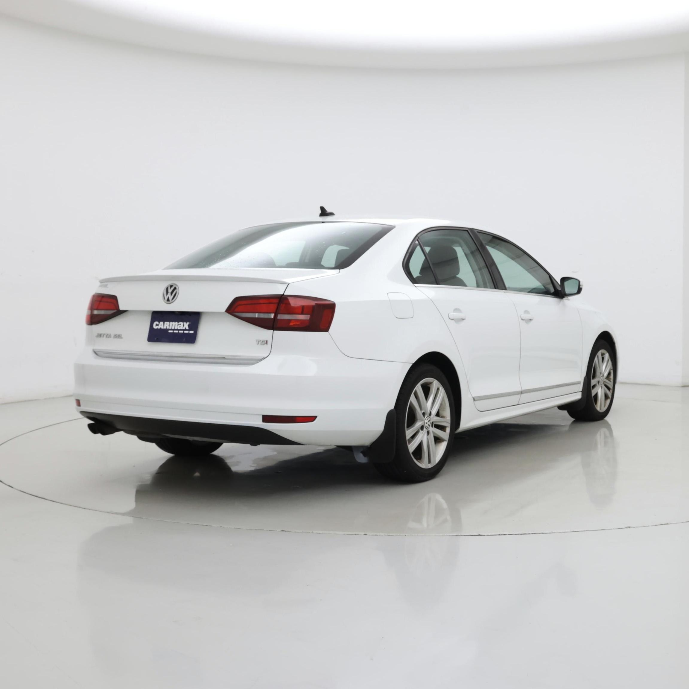 Thumbnail: 2017 Volkswagen Jetta - 8