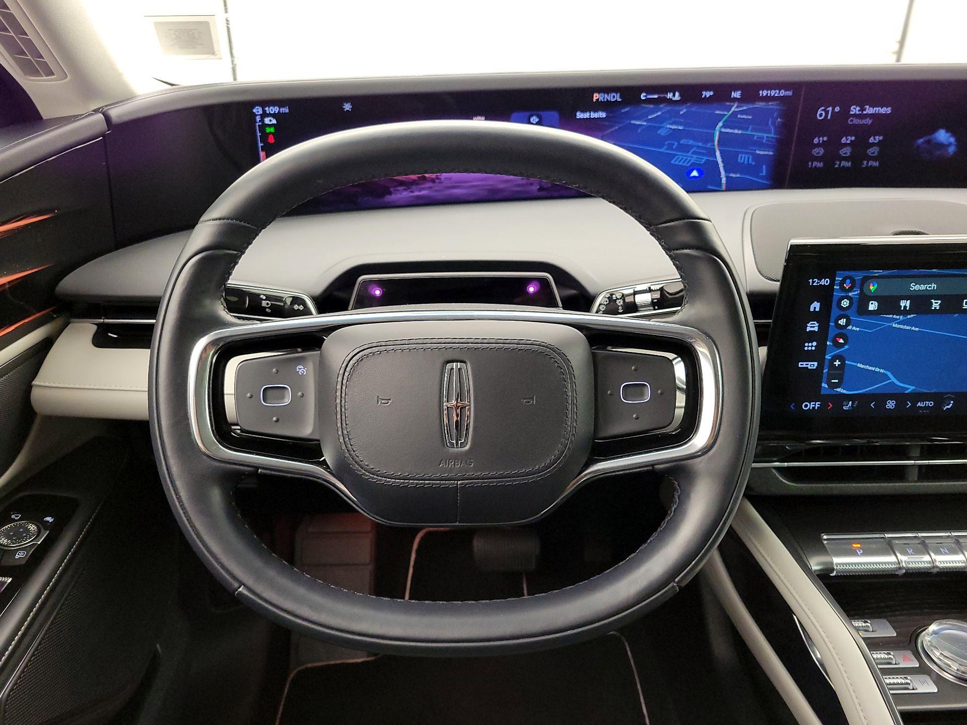 Thumbnail: 2024 Lincoln Nautilus - 10