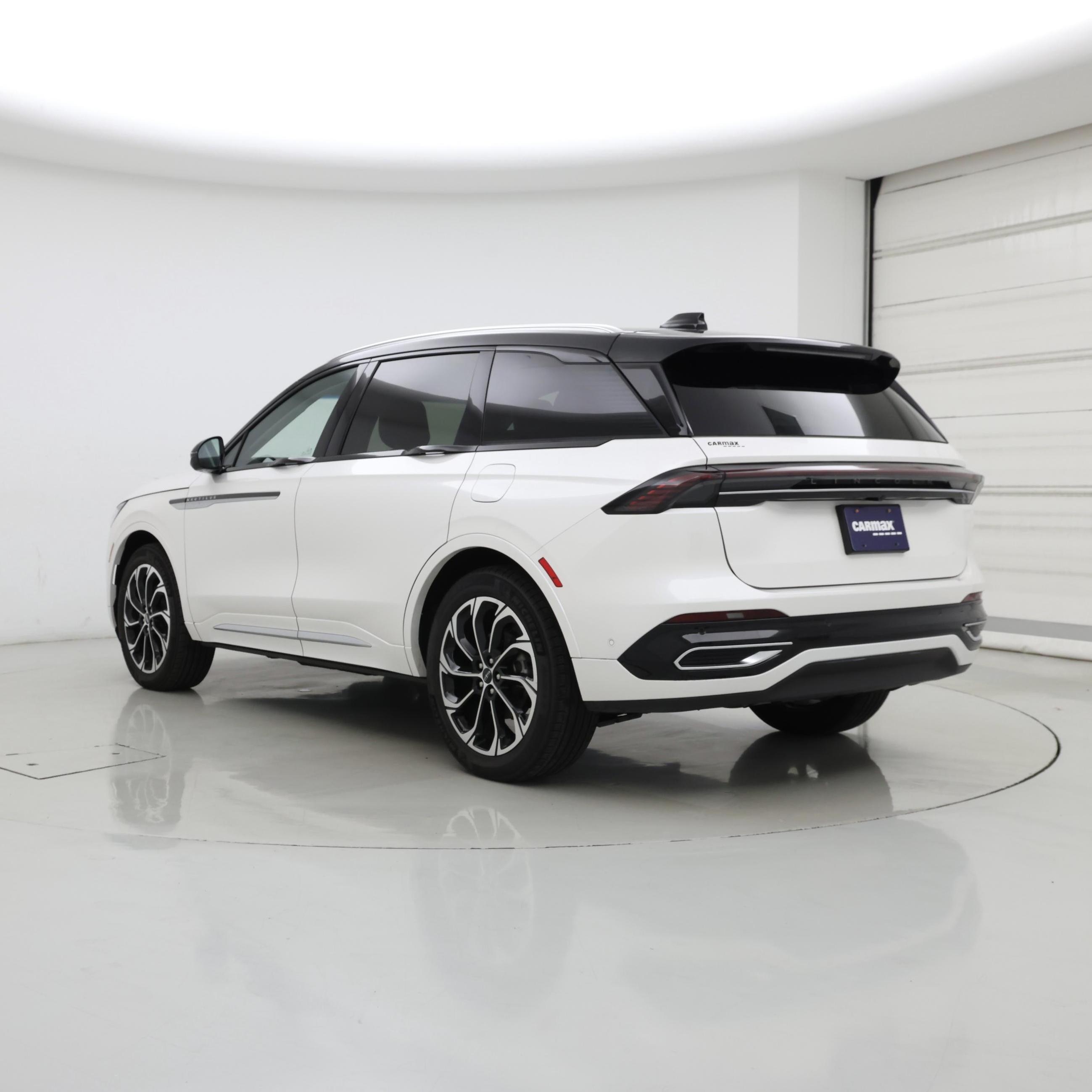 Thumbnail: 2024 Lincoln Nautilus - 2