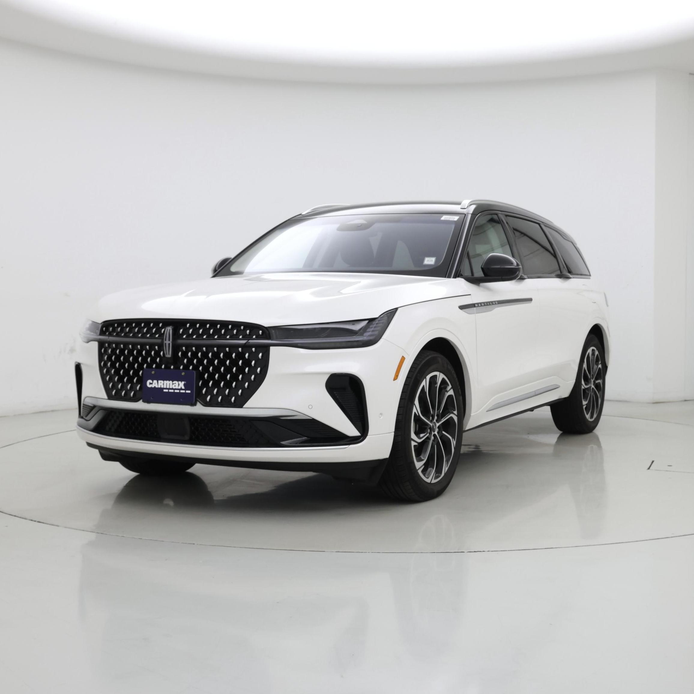 Thumbnail: 2024 Lincoln Nautilus - 4