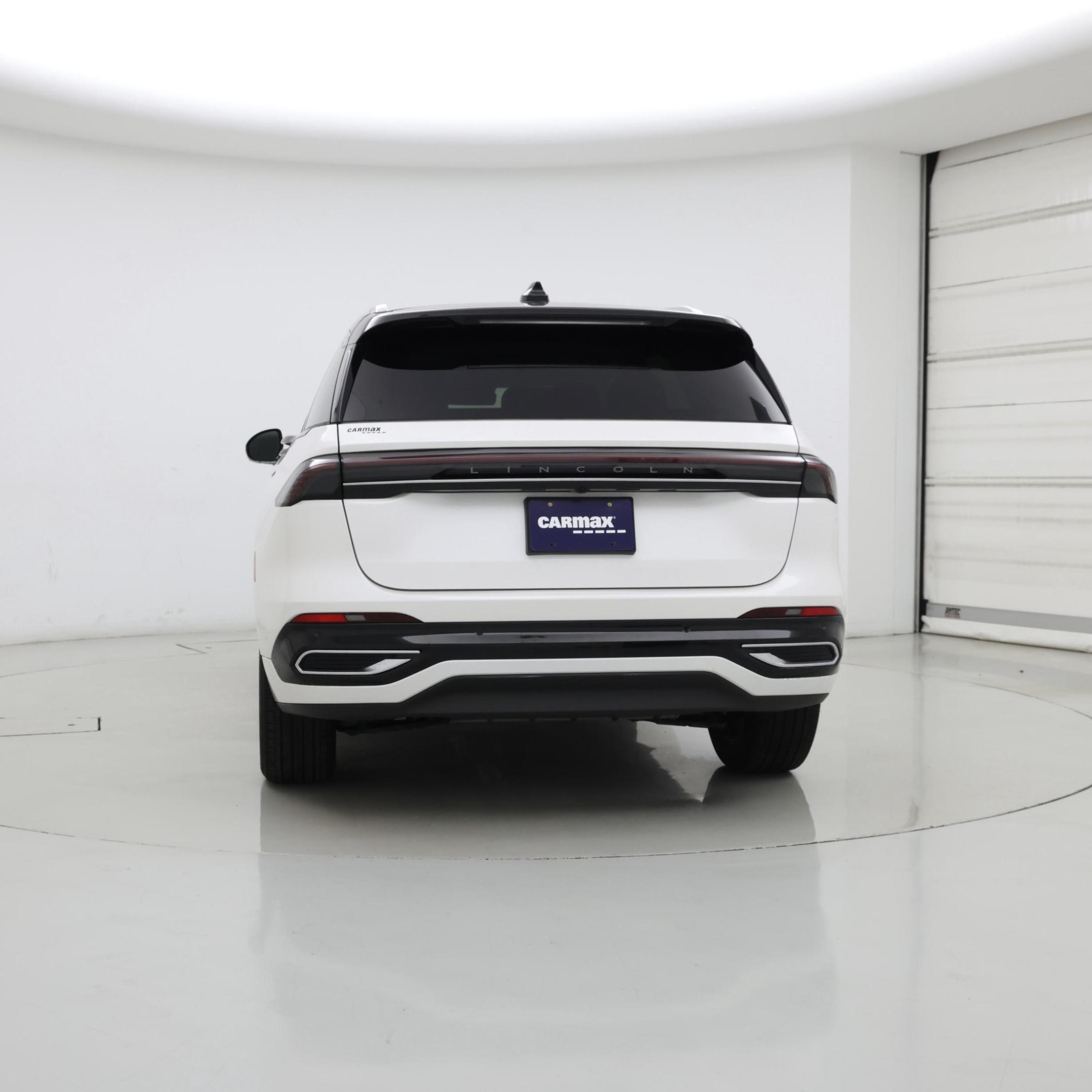 Thumbnail: 2024 Lincoln Nautilus - 6