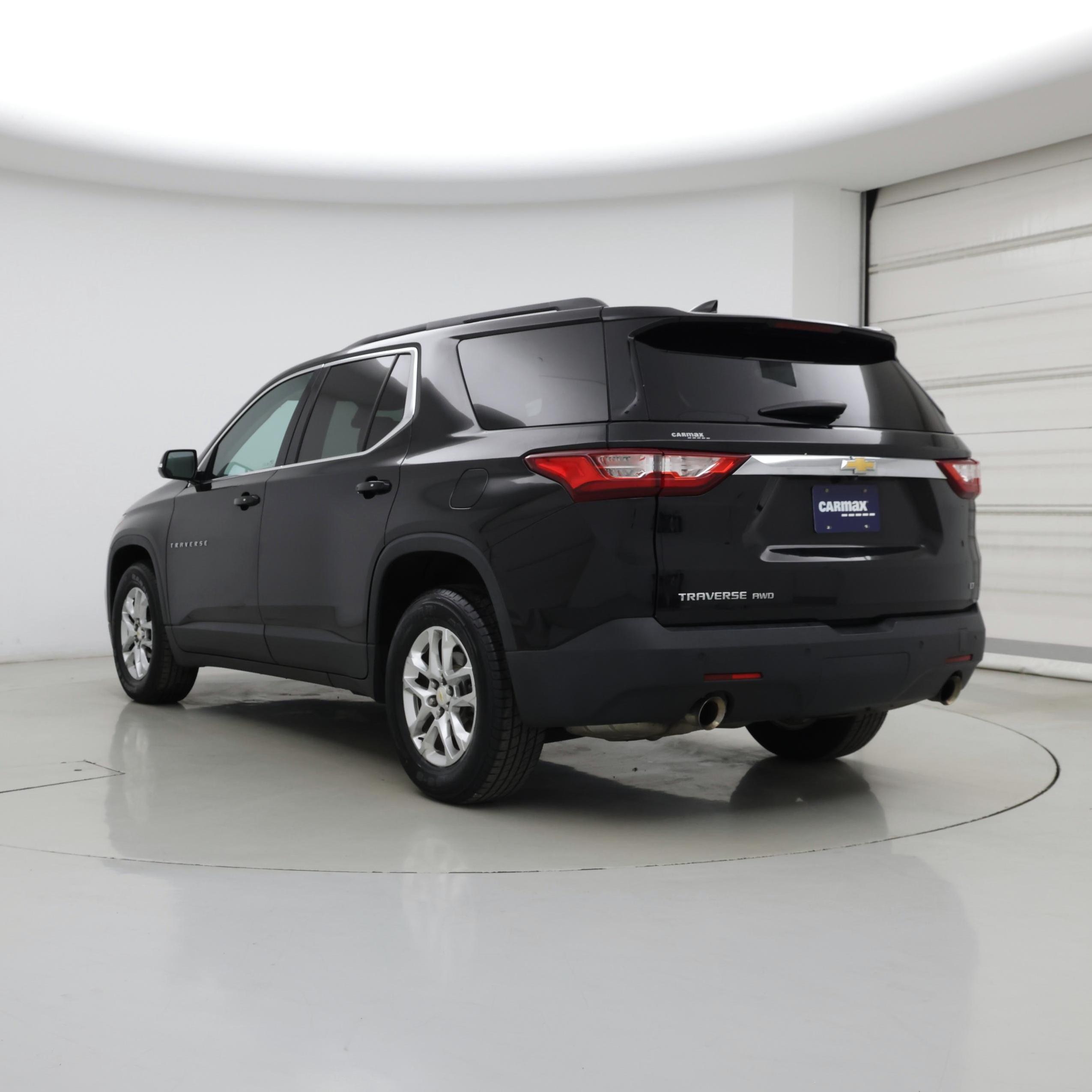 Thumbnail: 2019 Chevrolet Traverse - 2