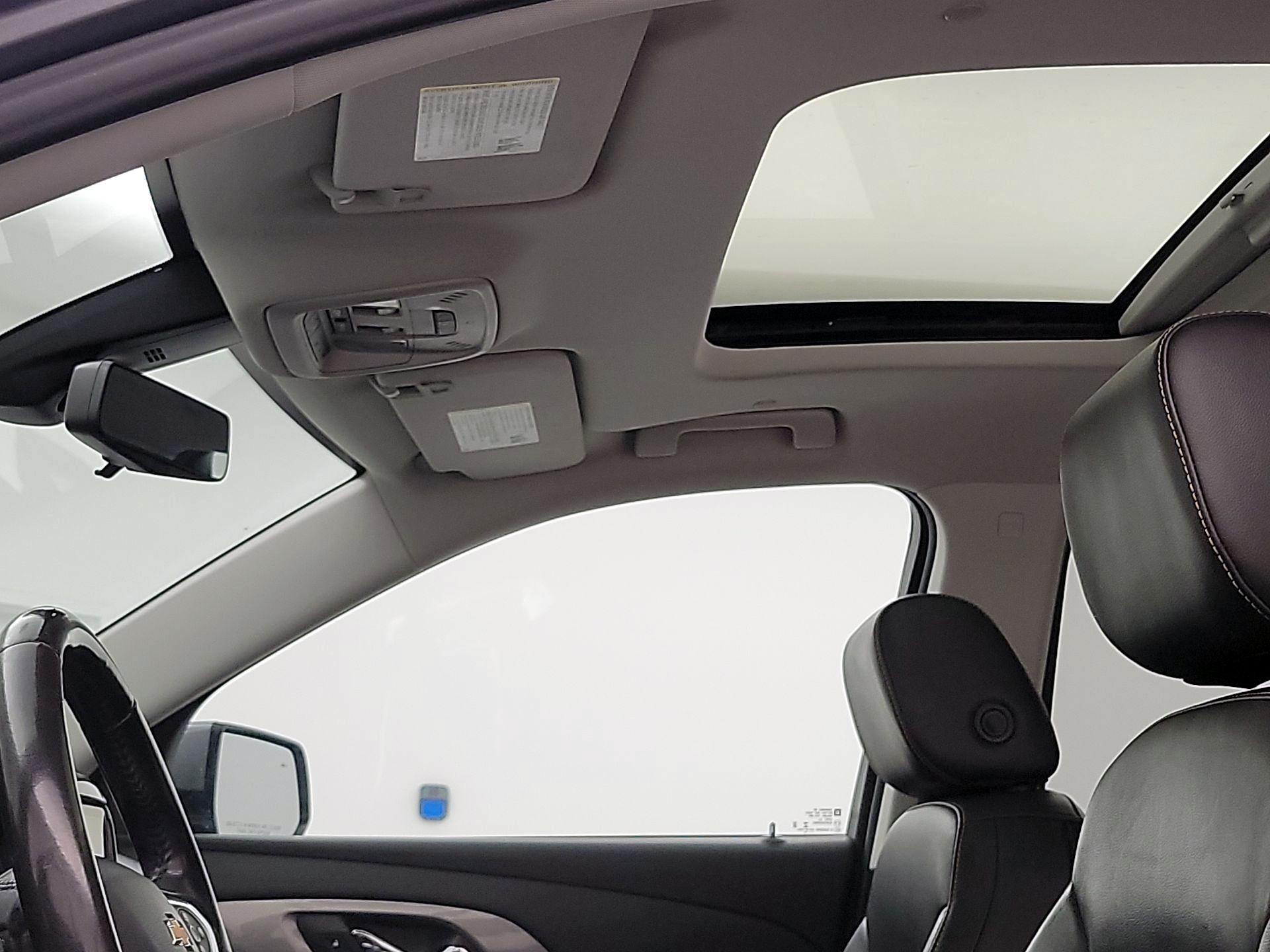 Thumbnail: 2019 Chevrolet Traverse - 20