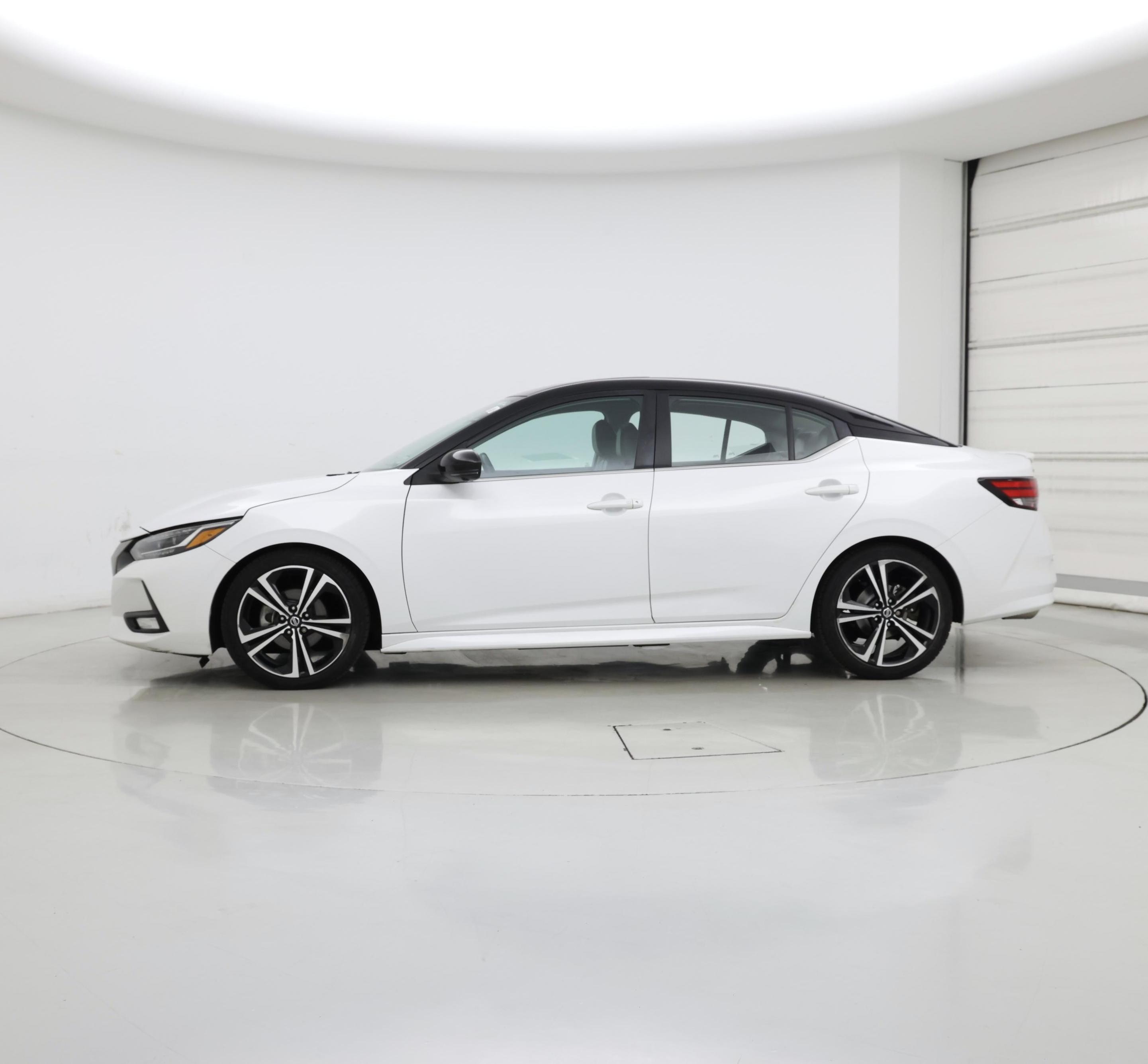 Thumbnail: 2022 Nissan Sentra - 3