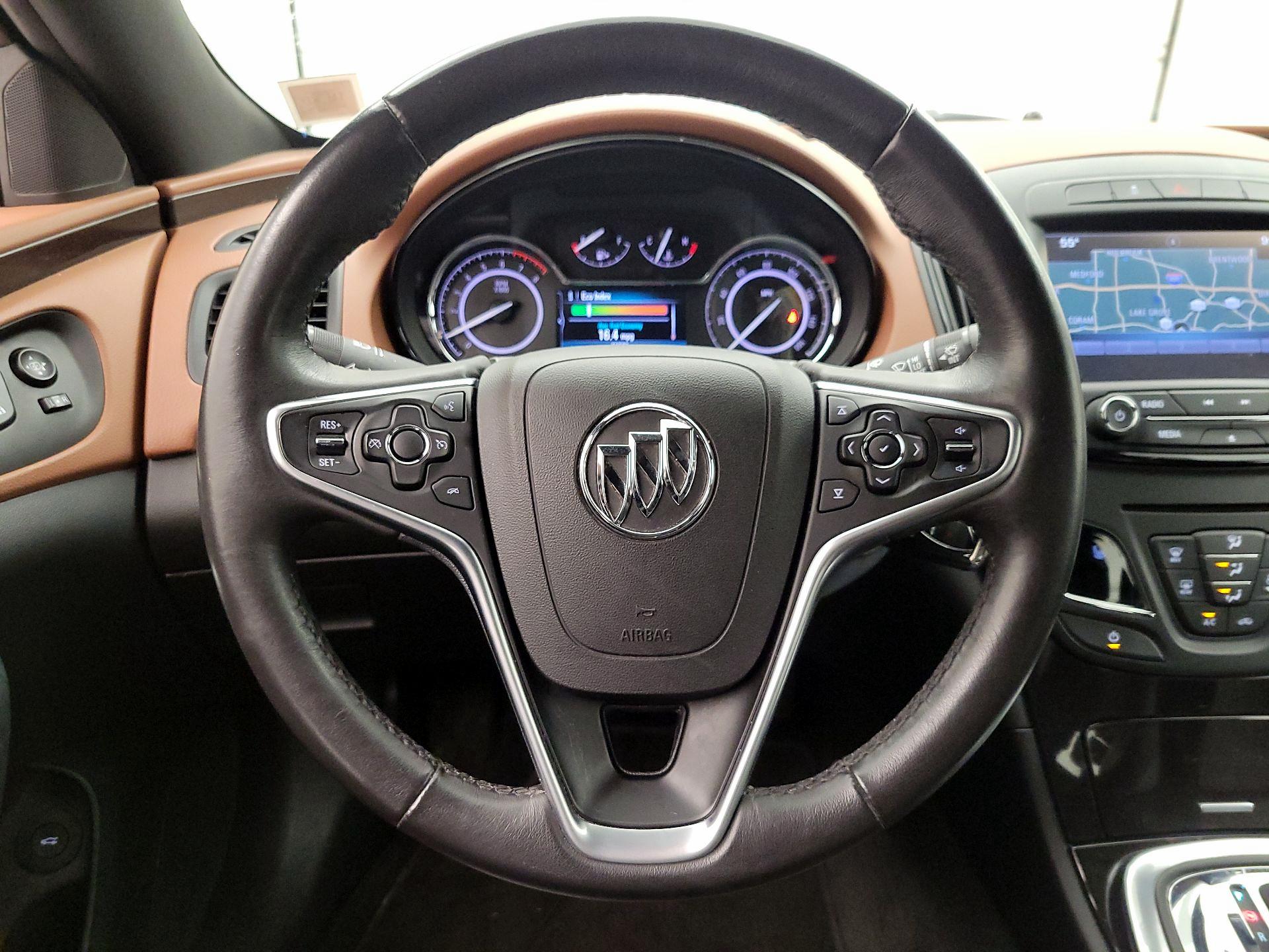 Thumbnail: 2017 Buick Regal - 10