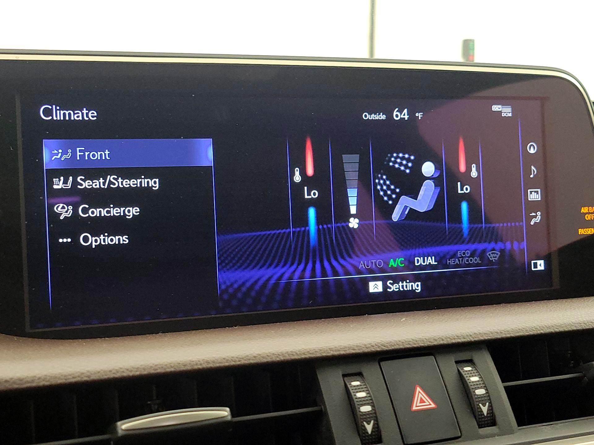 Thumbnail: 2019 Lexus ES - 17