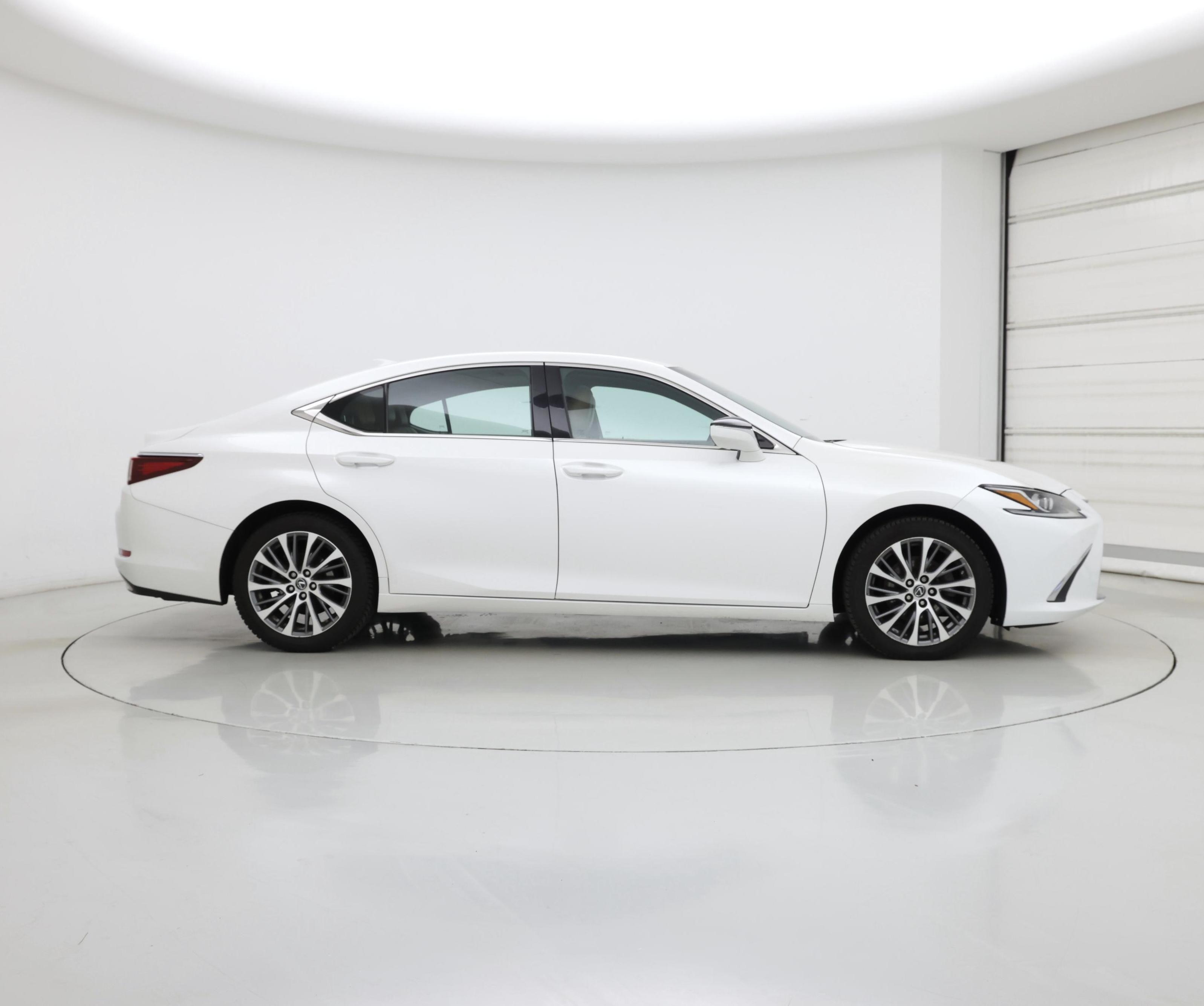 Thumbnail: 2019 Lexus ES - 7