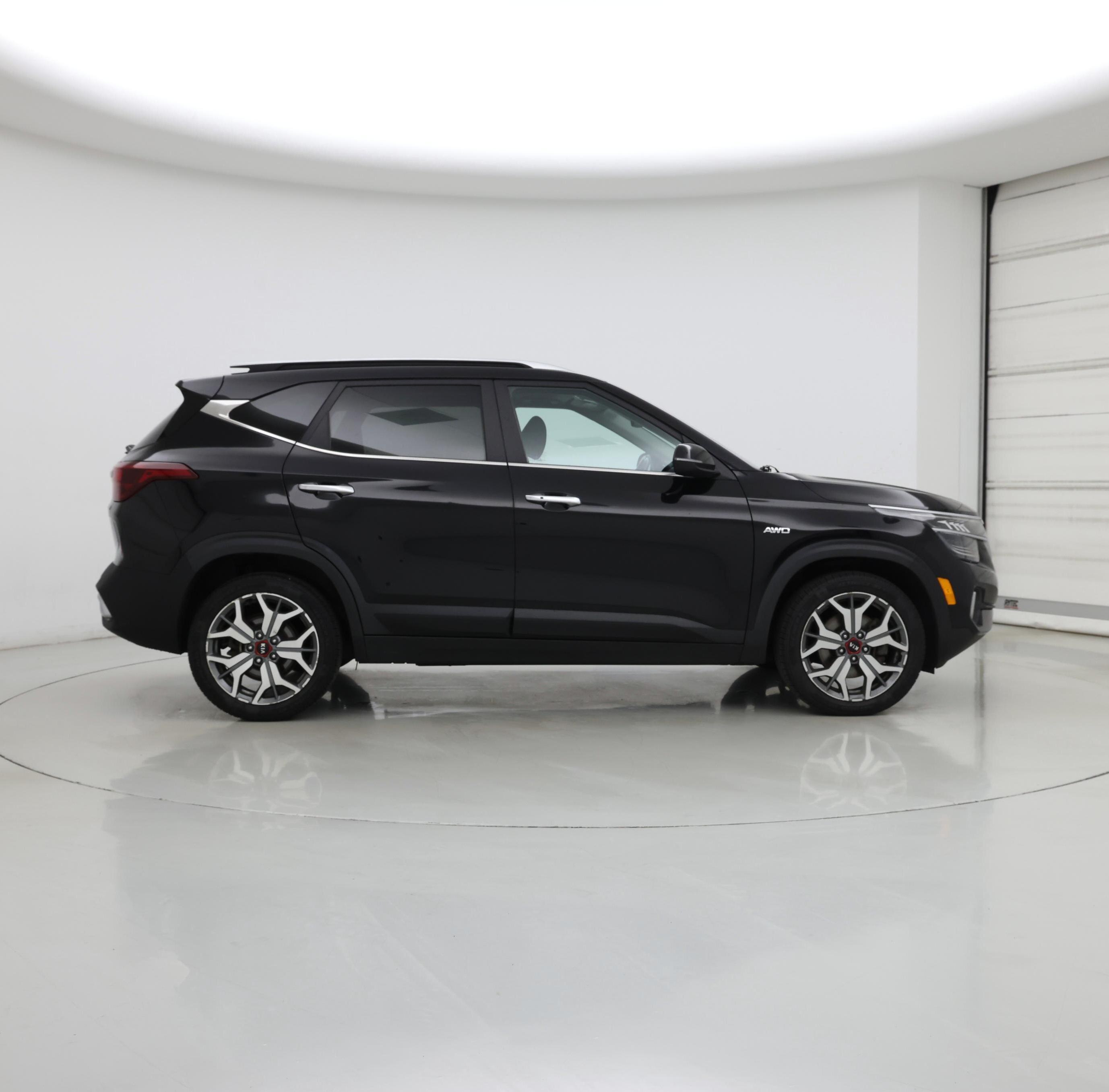 Thumbnail: 2021 Kia Seltos - 7