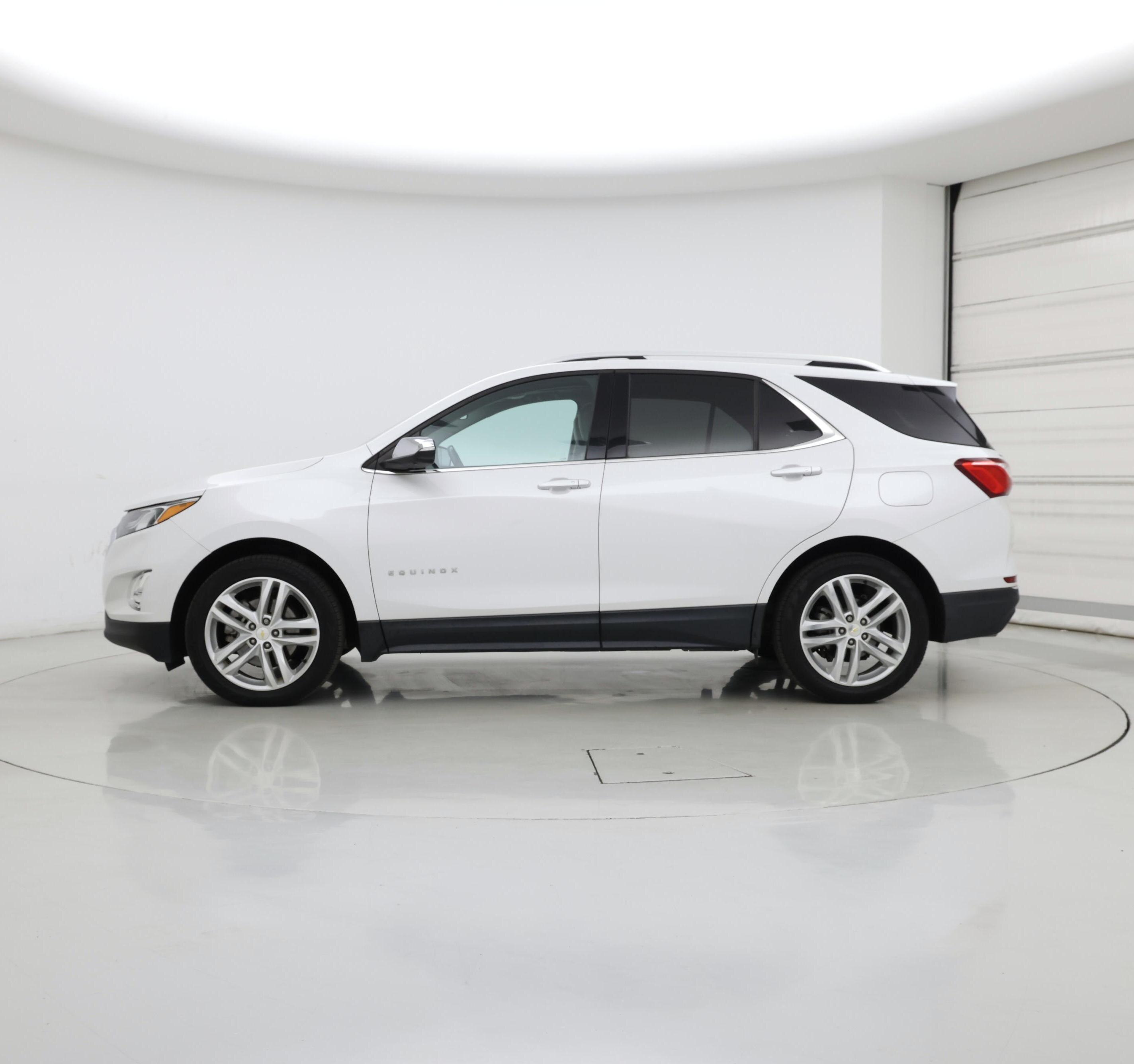 Thumbnail: 2019 Chevrolet Equinox - 3