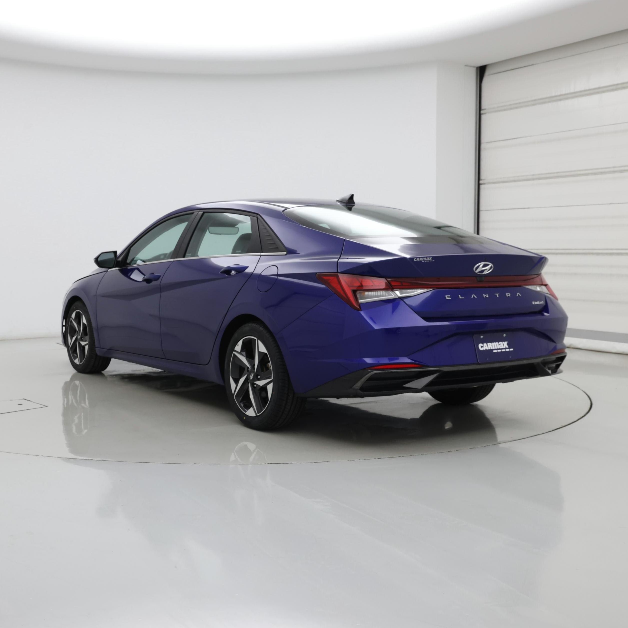 Thumbnail: 2021 Hyundai Elantra - 2
