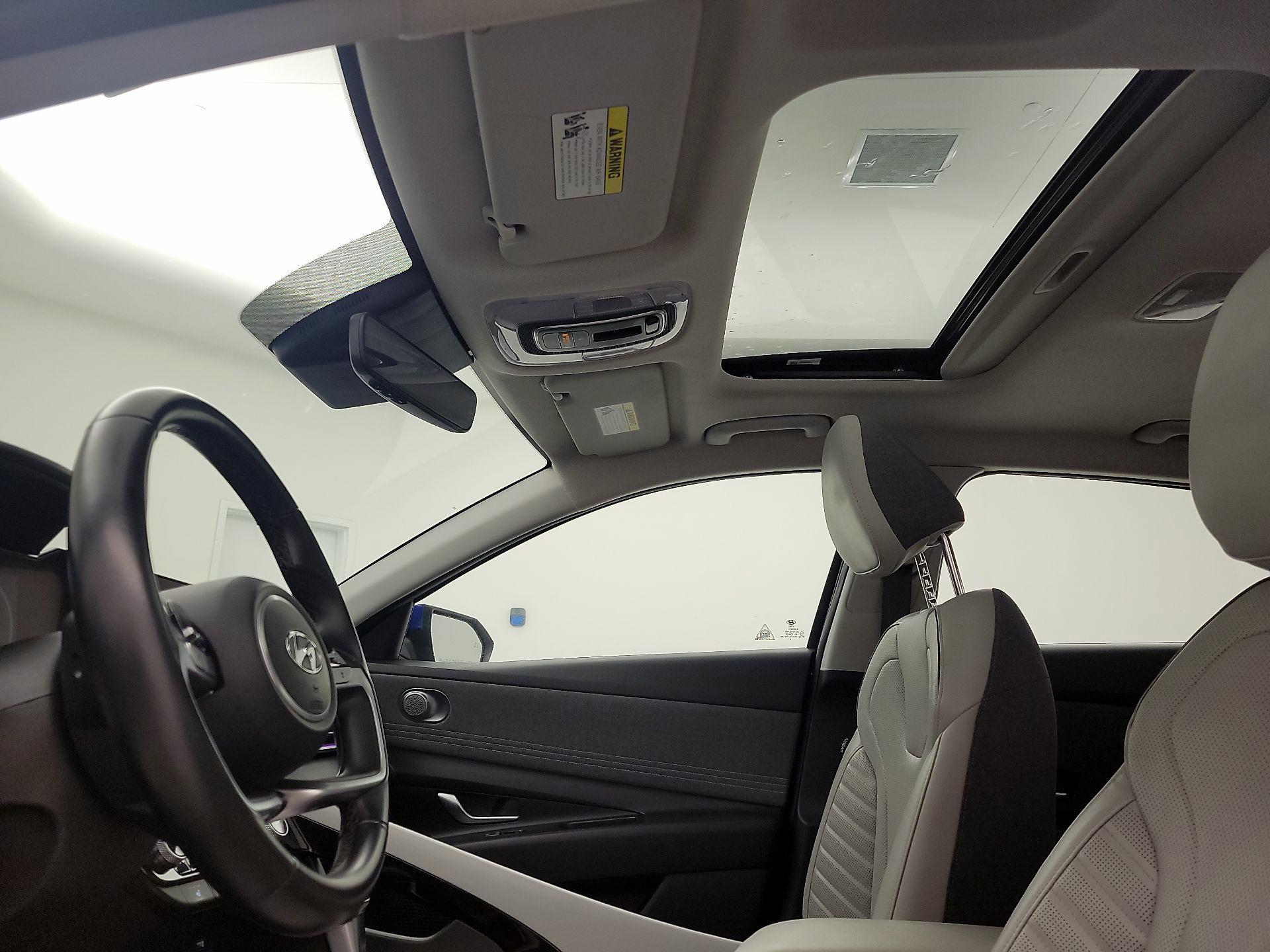 Thumbnail: 2021 Hyundai Elantra - 20