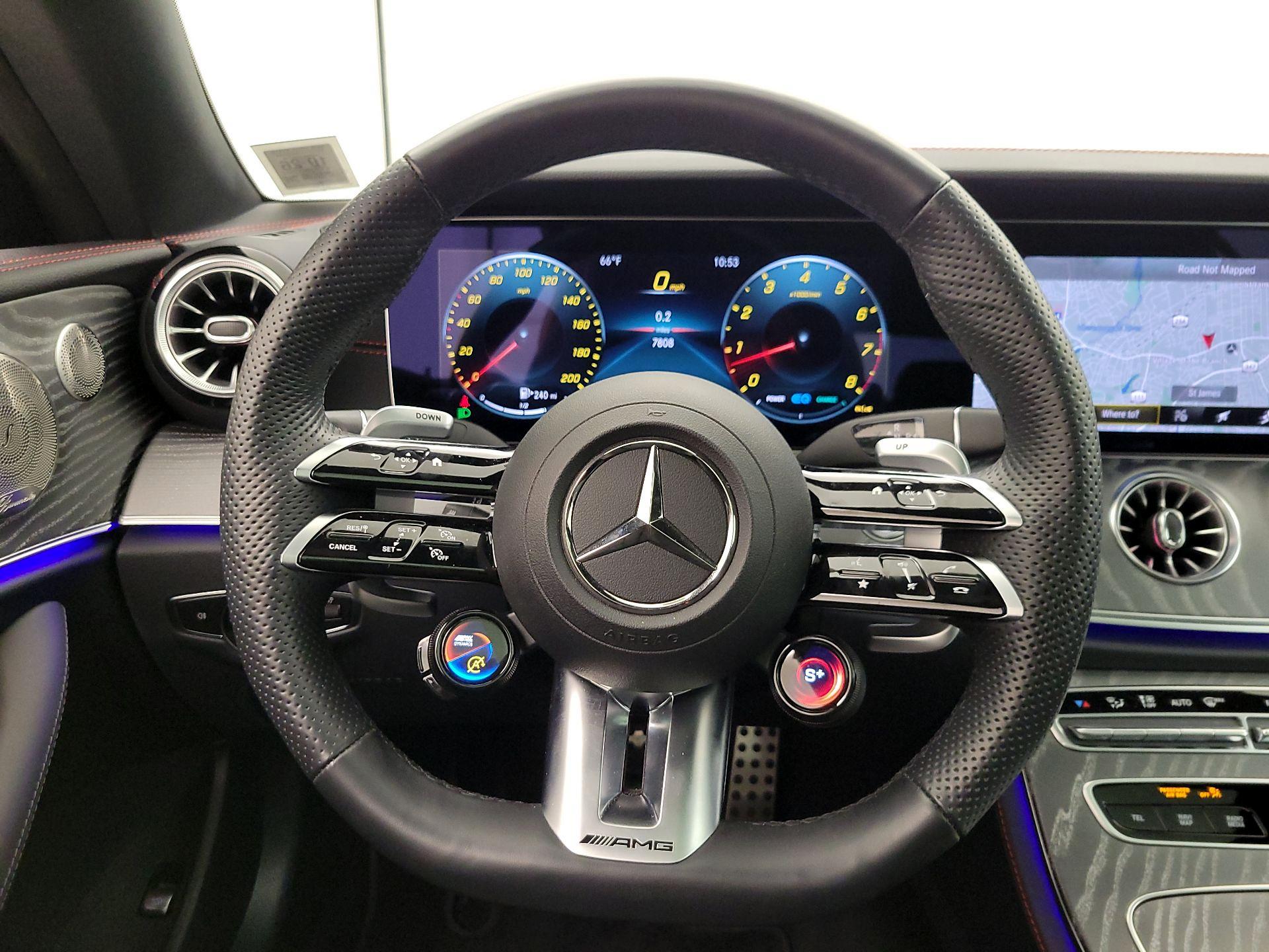 Thumbnail: 2023 Mercedes-Benz E-Class - 10