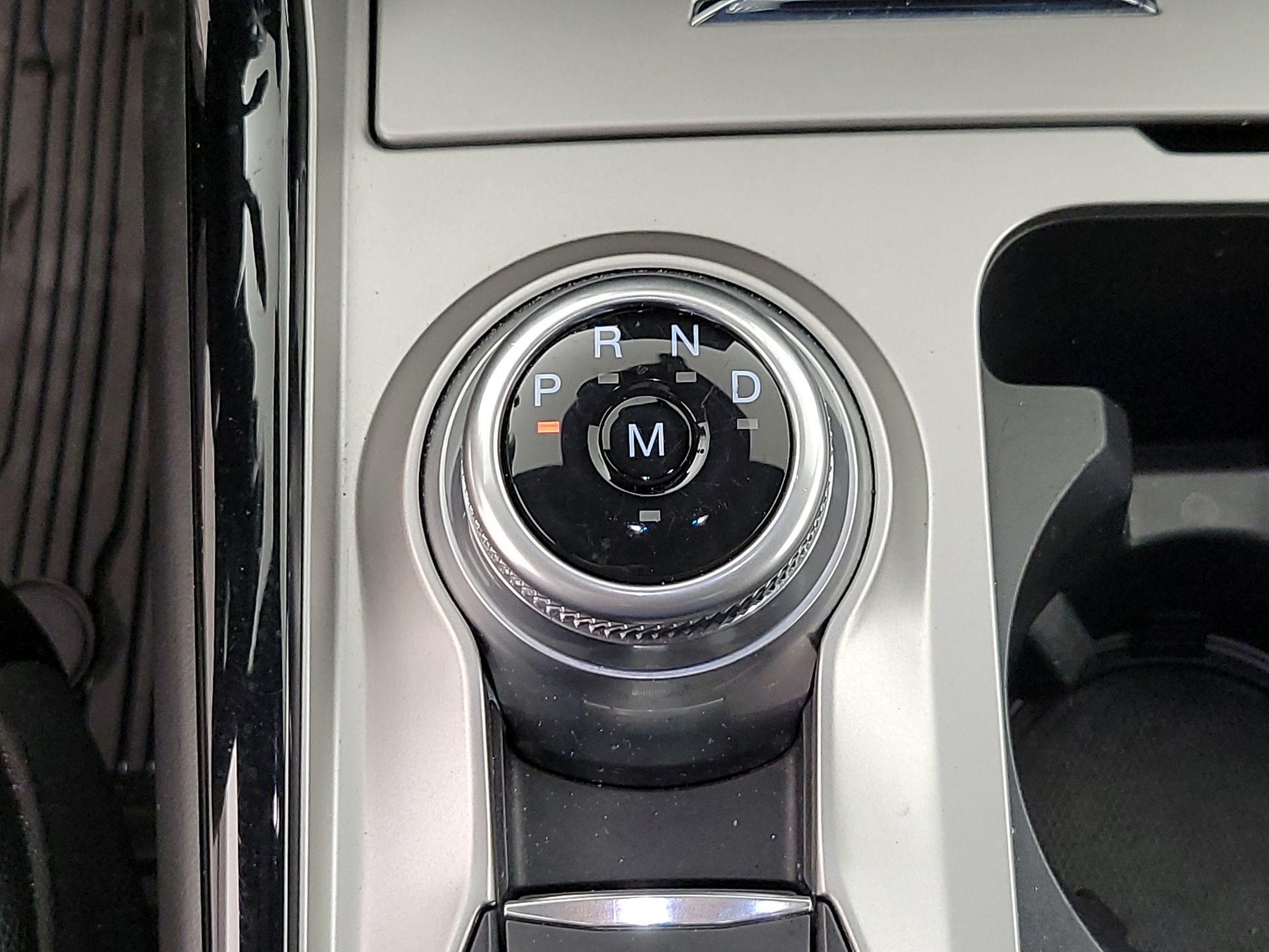 Thumbnail: 2021 Ford Explorer - 18