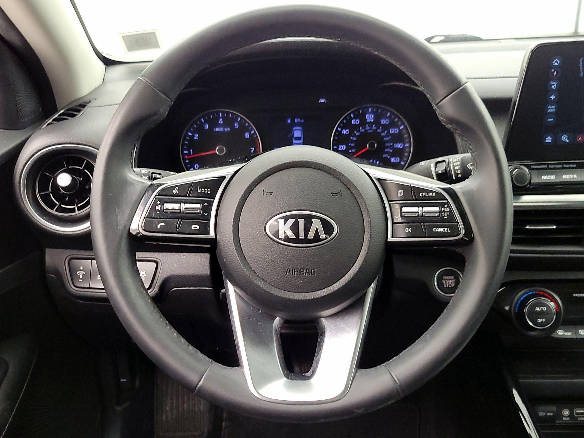 Thumbnail: 2021 Kia Forte - 10