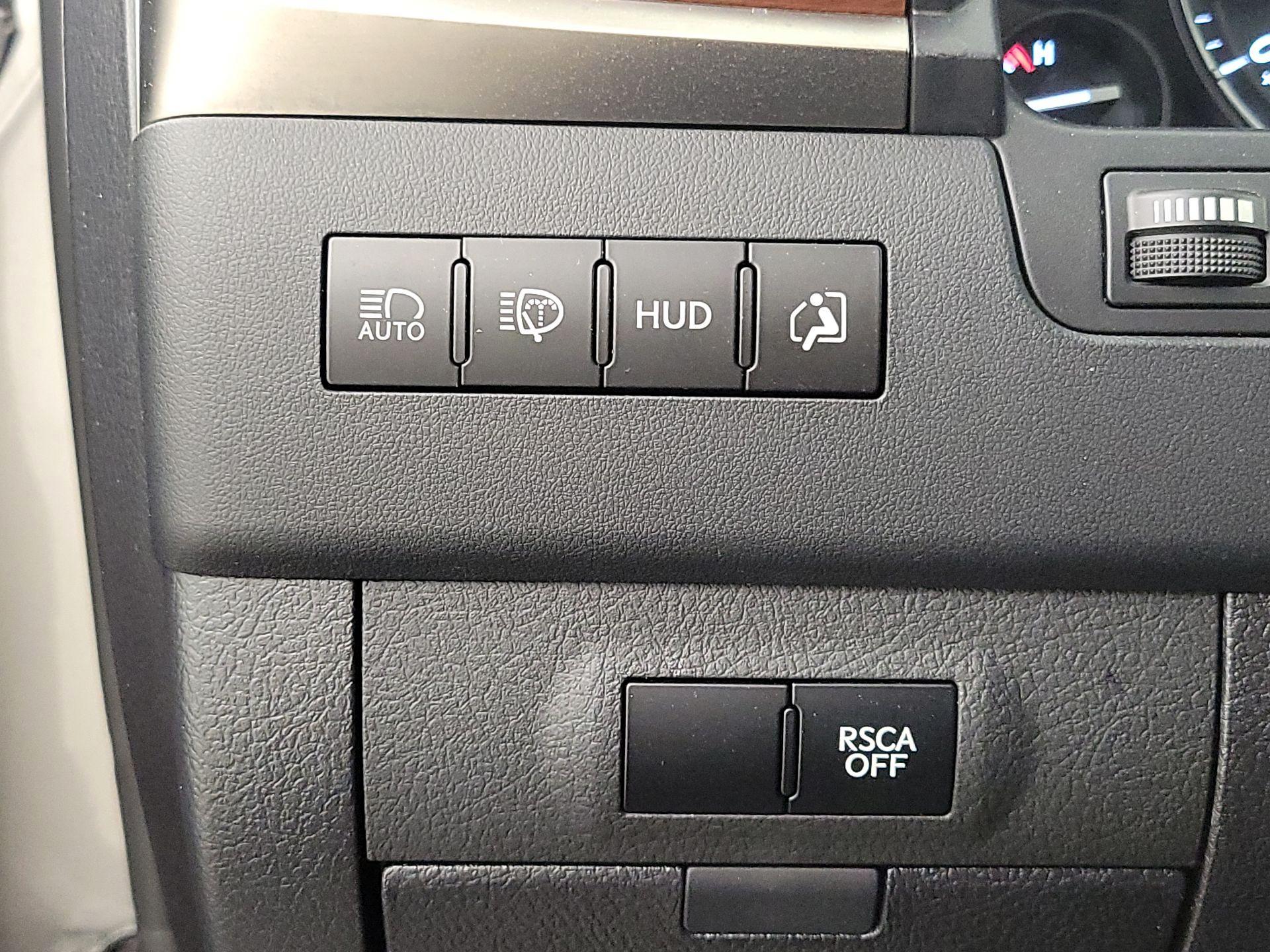 Thumbnail: 2017 Lexus LX - 13