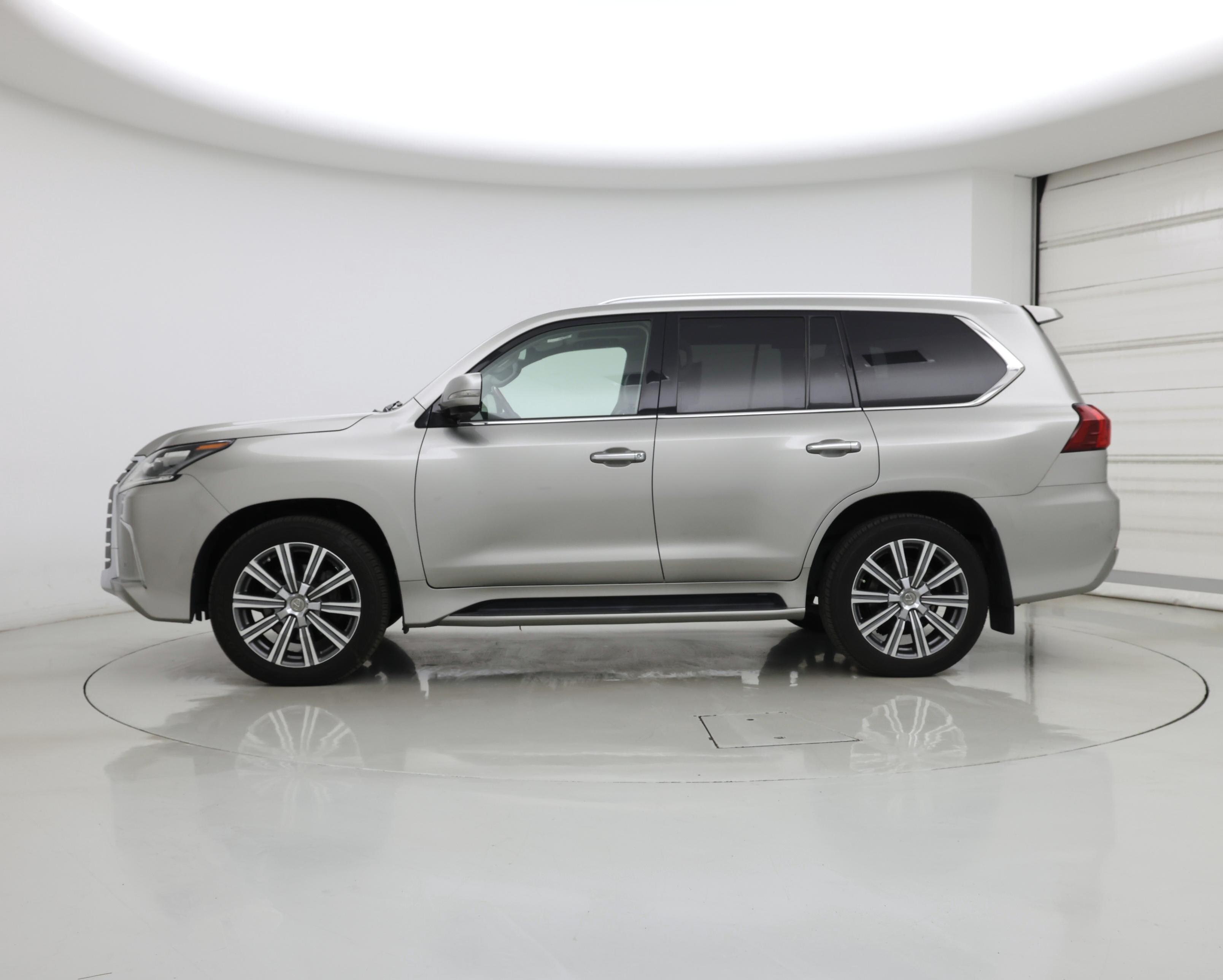 Thumbnail: 2017 Lexus LX - 3