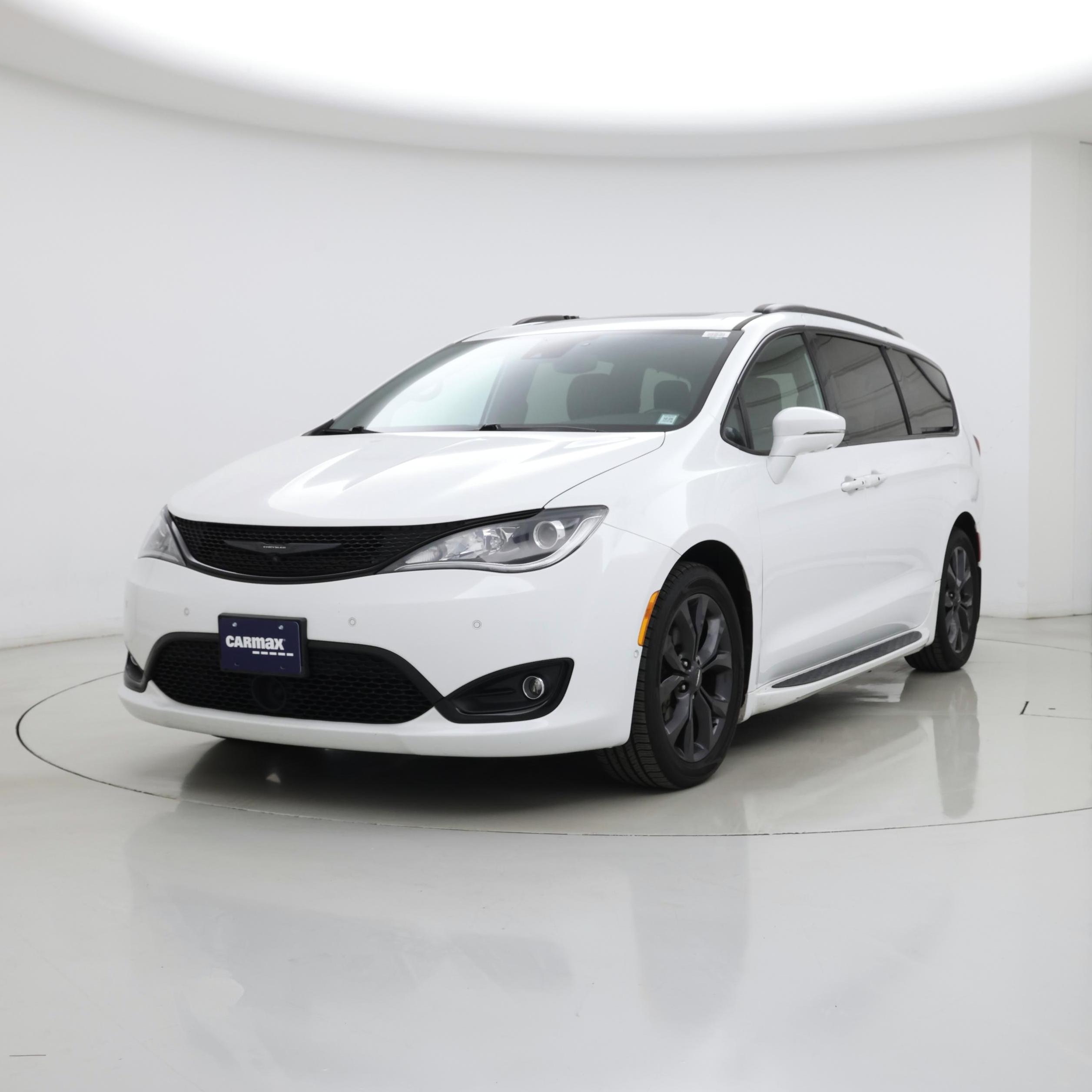 Thumbnail: 2020 Chrysler Pacifica - 4