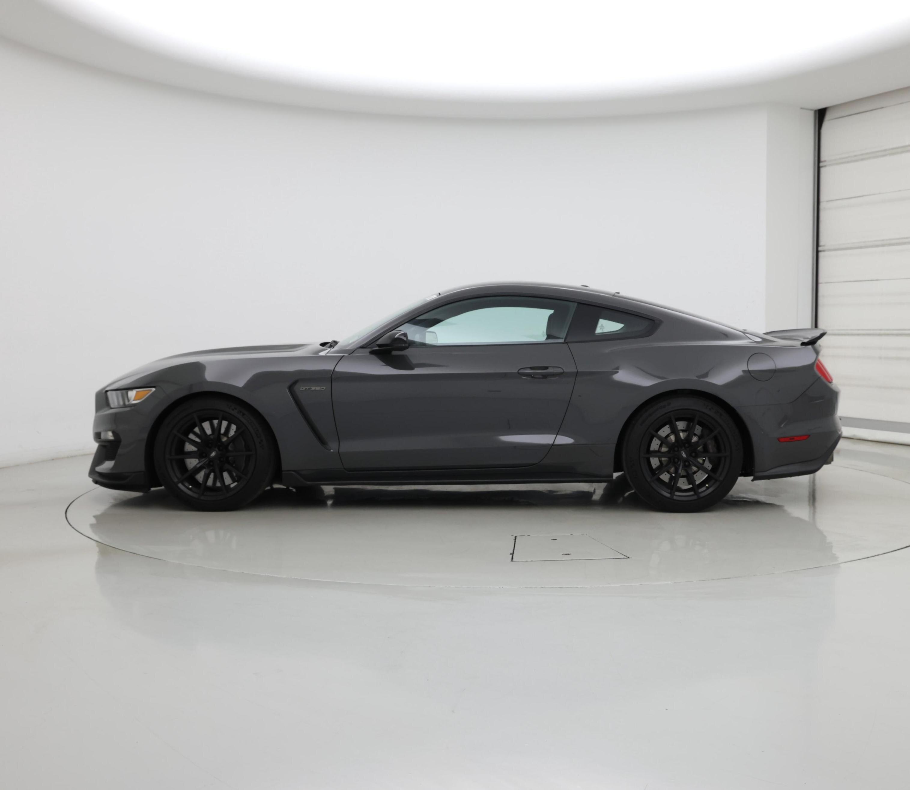 Thumbnail: 2018 Ford Mustang - 3