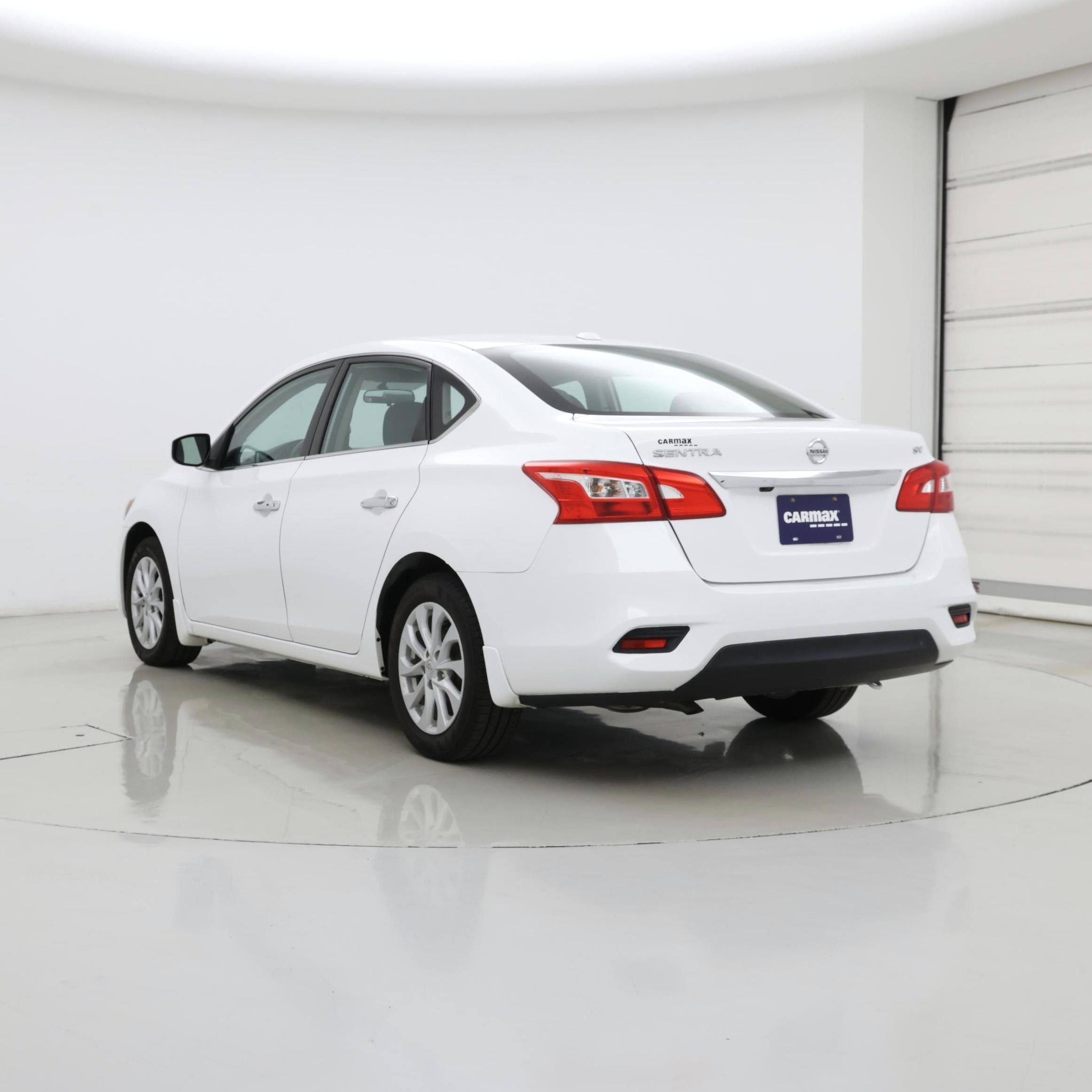 Thumbnail: 2019 Nissan Sentra - 2