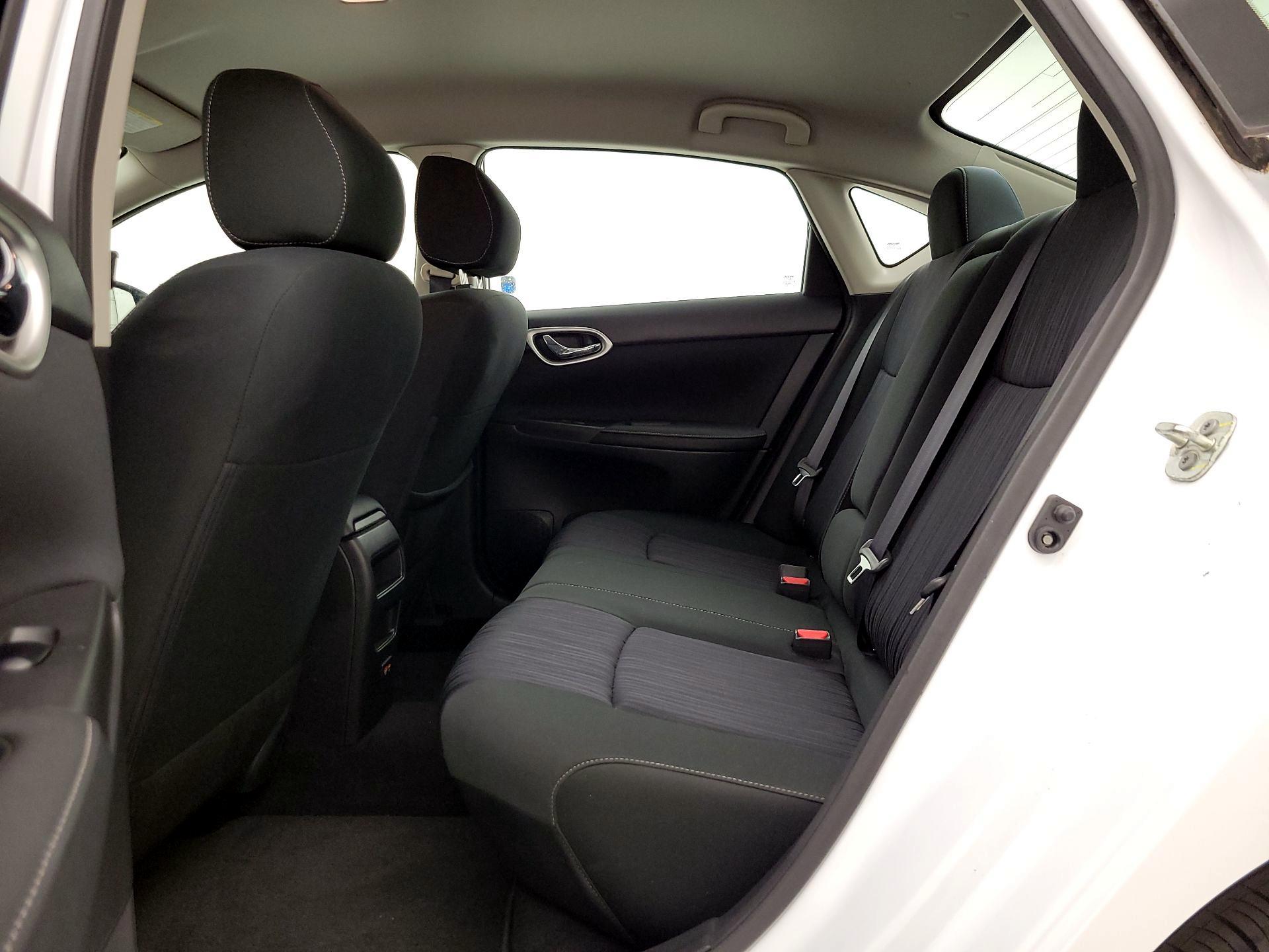 Thumbnail: 2019 Nissan Sentra - 19