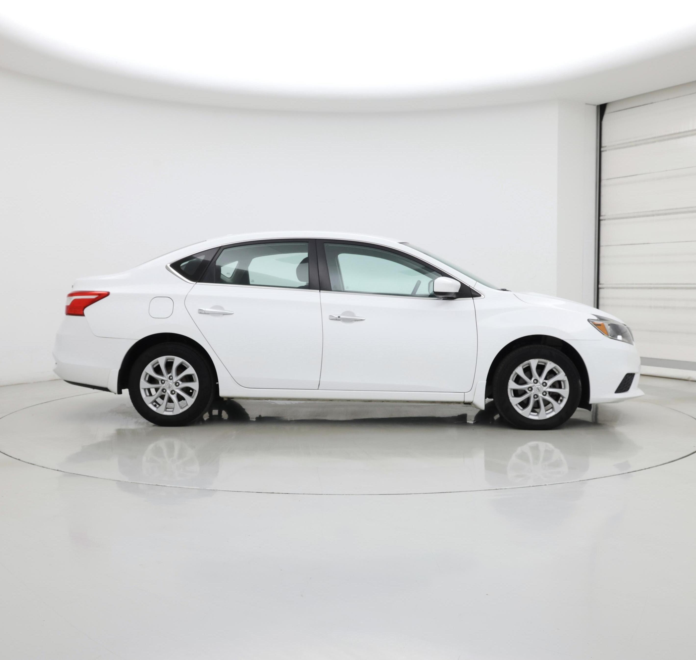 Thumbnail: 2019 Nissan Sentra - 7