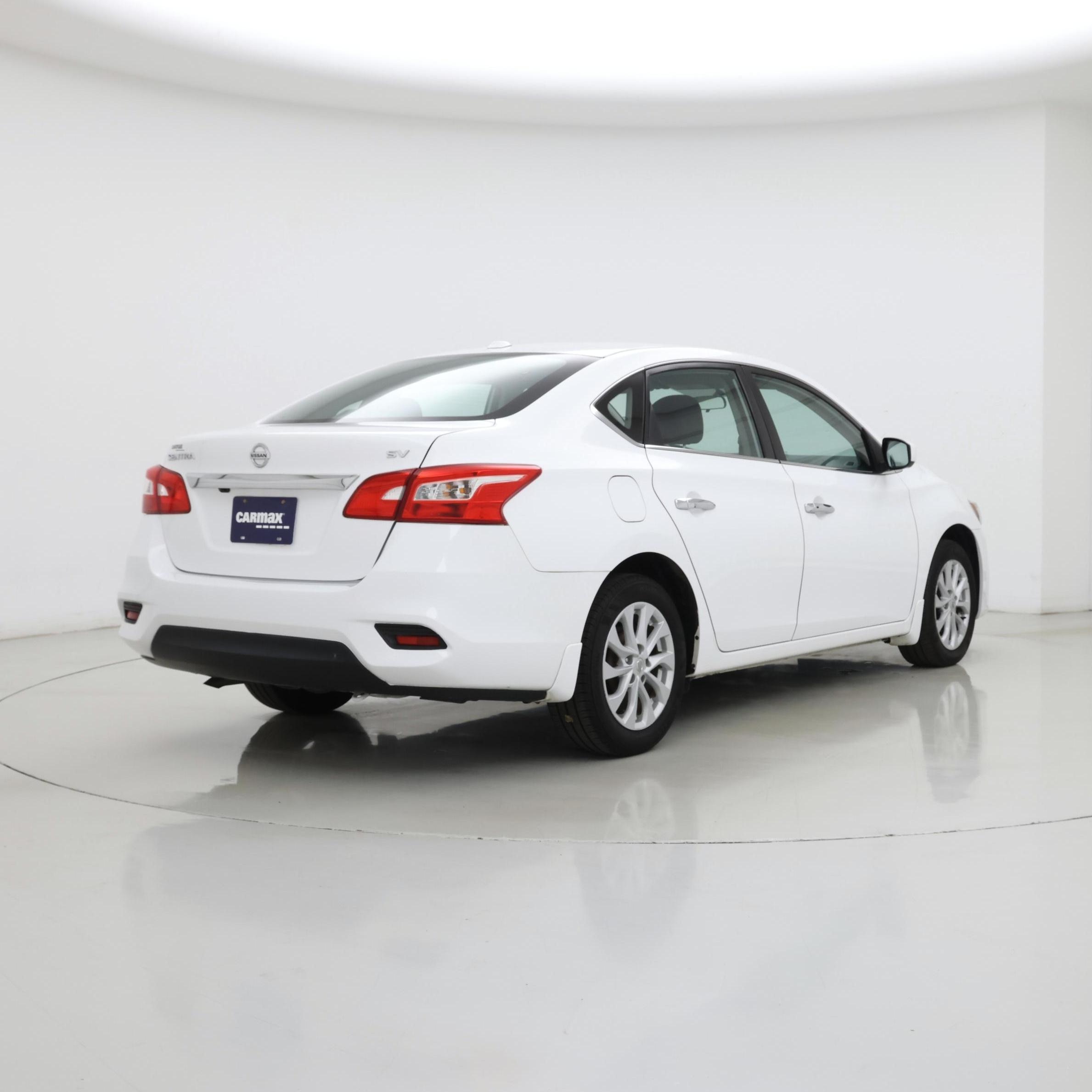 Thumbnail: 2019 Nissan Sentra - 8