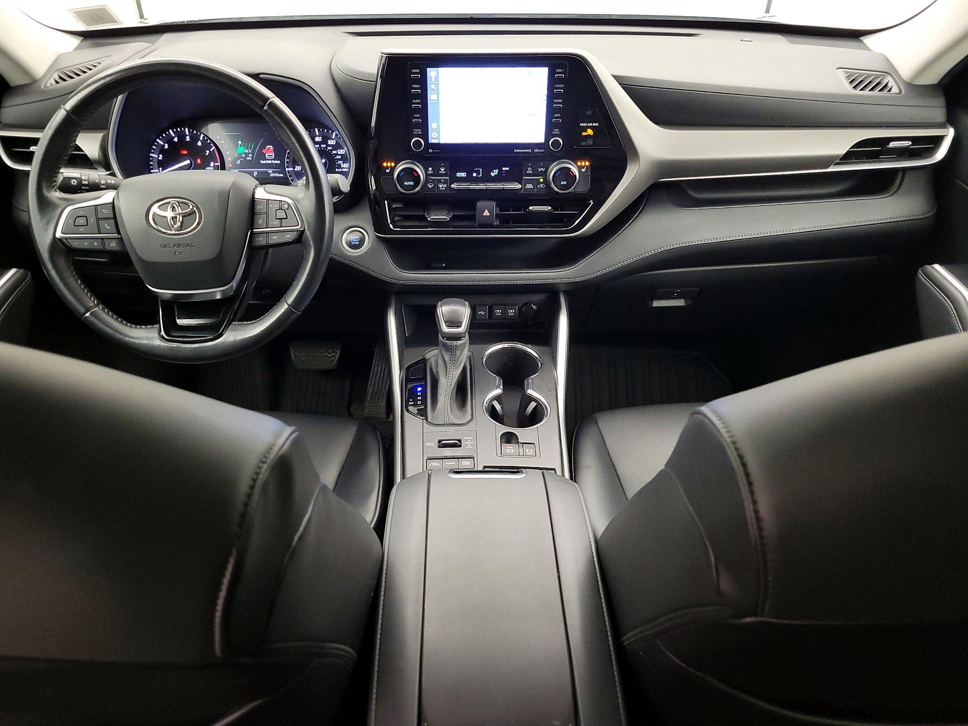 Thumbnail: 2021 Toyota Highlander - 9