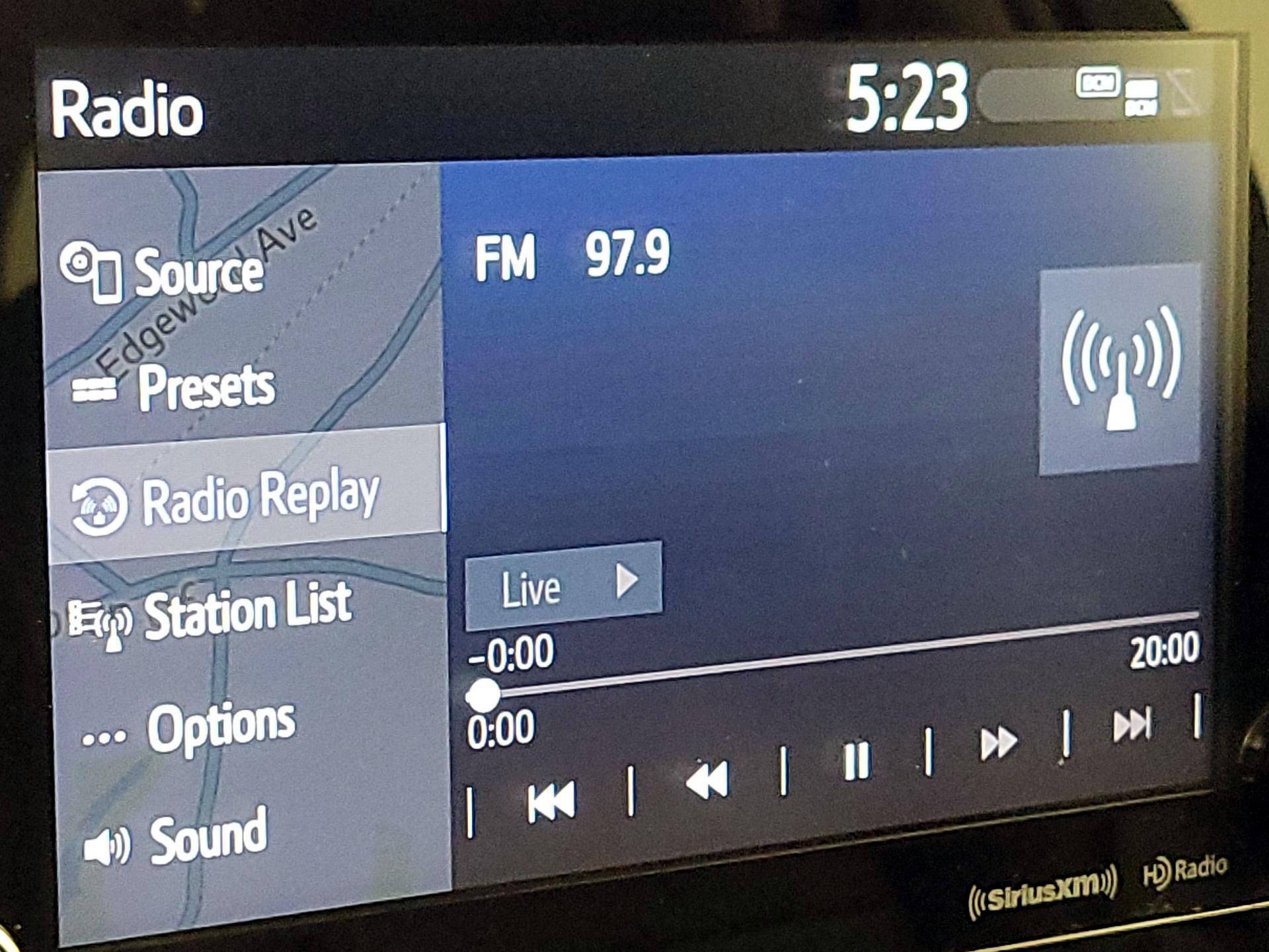 Thumbnail: 2021 Toyota Highlander - 16