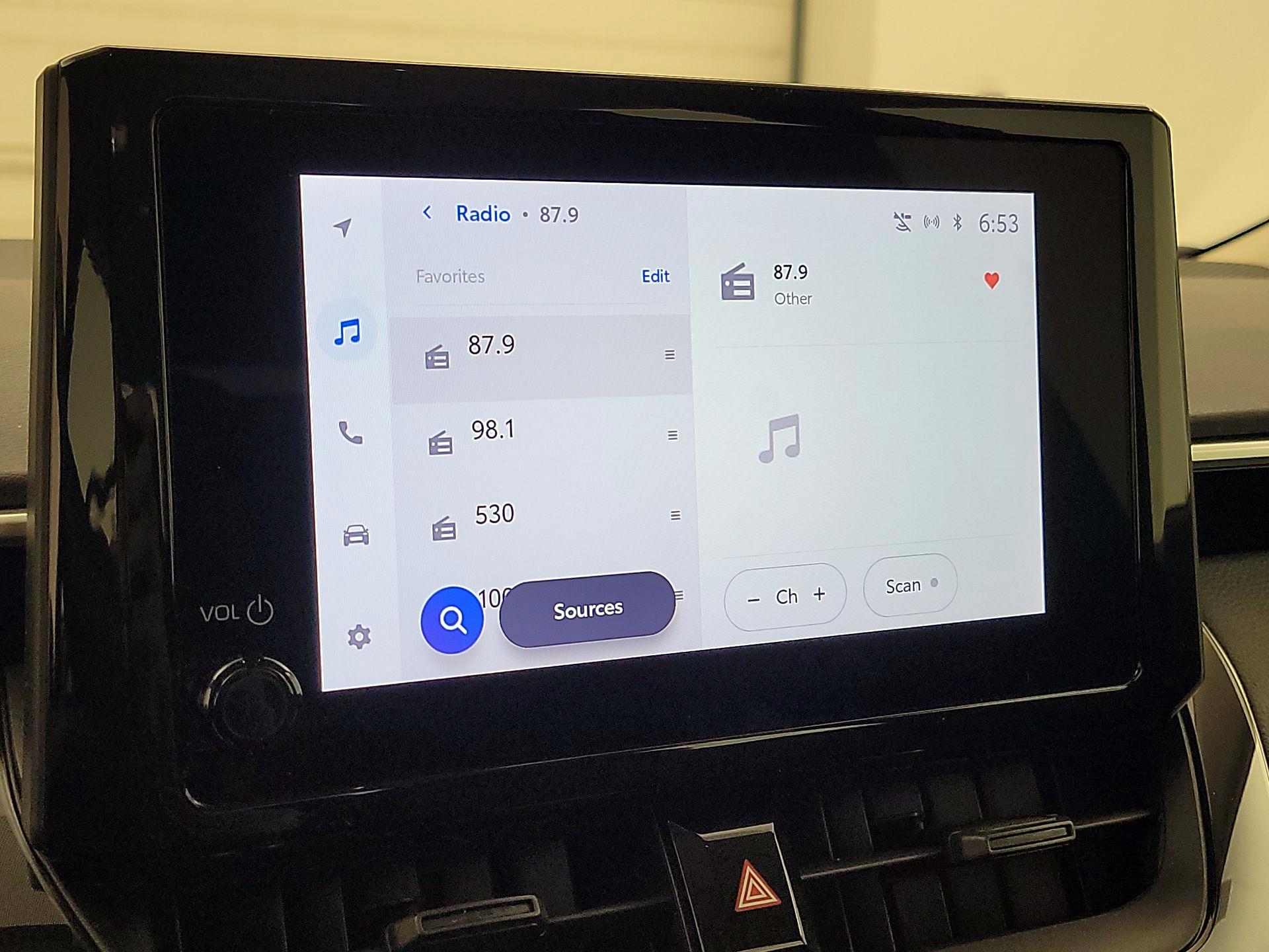 Thumbnail: 2023 Toyota Corolla - 15