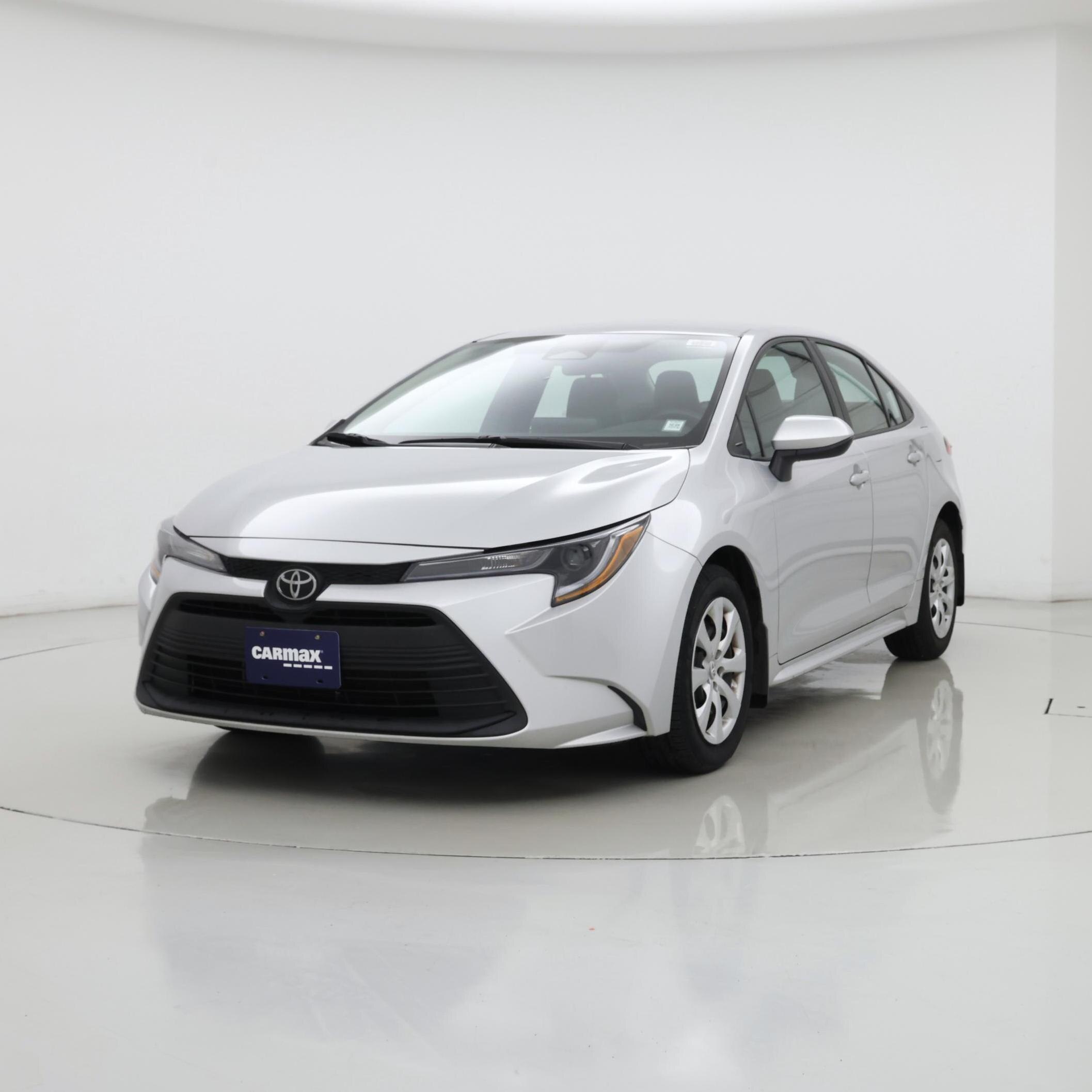 Thumbnail: 2023 Toyota Corolla - 4