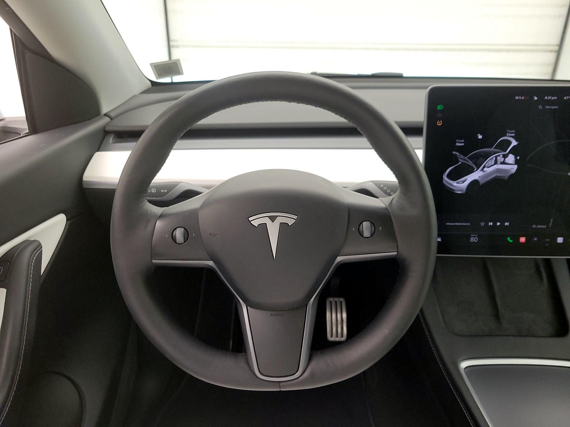 Thumbnail: 2022 Tesla Model Y - 10