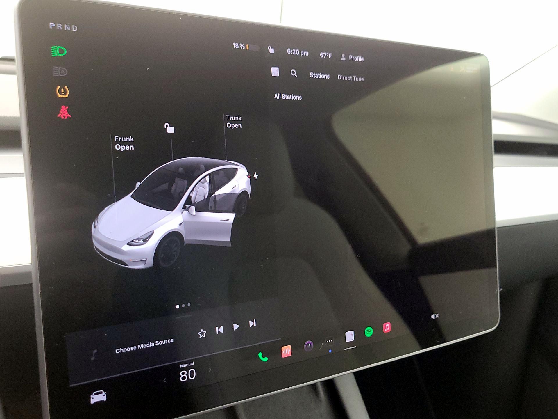 Thumbnail: 2022 Tesla Model Y - 15