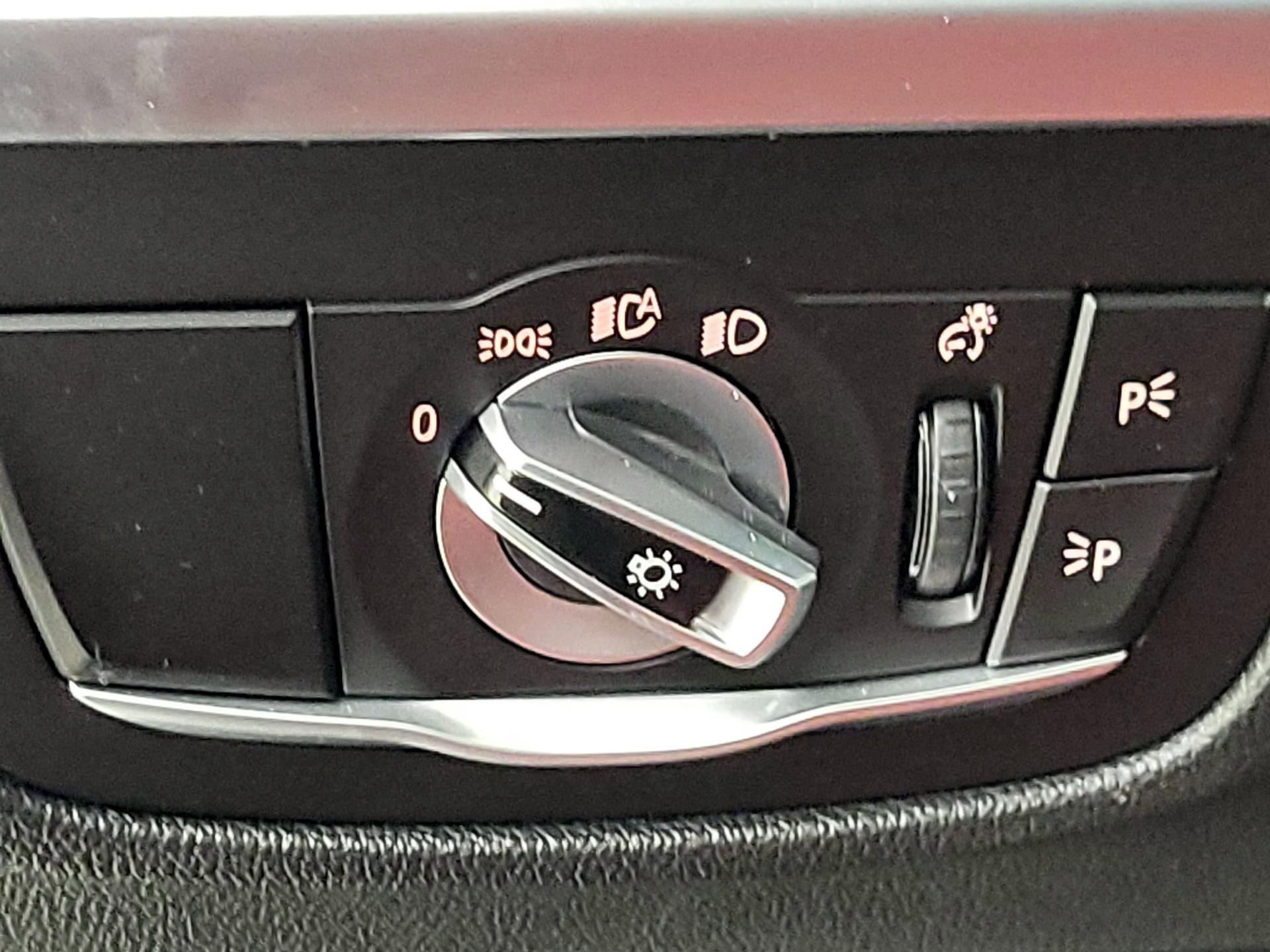 Thumbnail: 2022 BMW X4 - 13