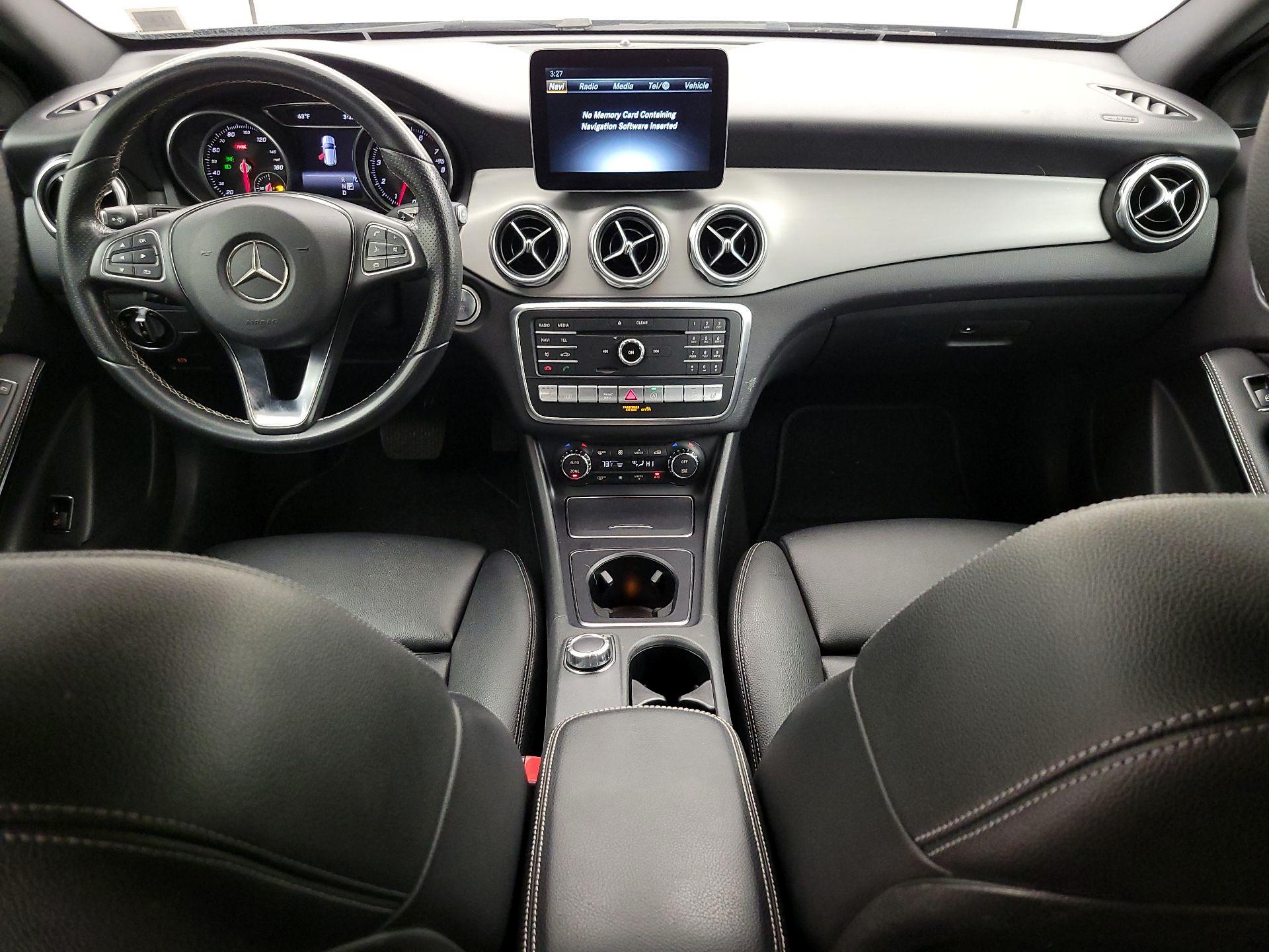 Thumbnail: 2018 Mercedes-Benz GLA - 9