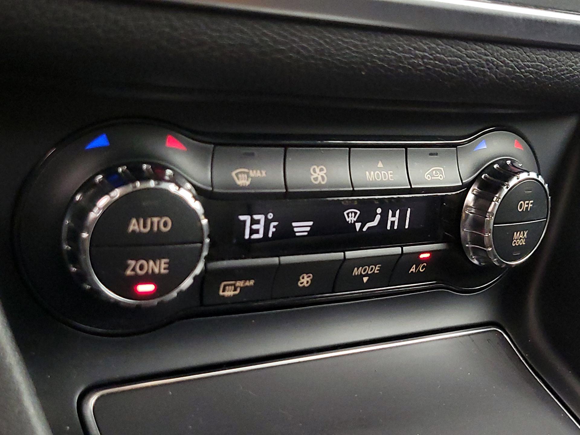 Thumbnail: 2018 Mercedes-Benz GLA - 16