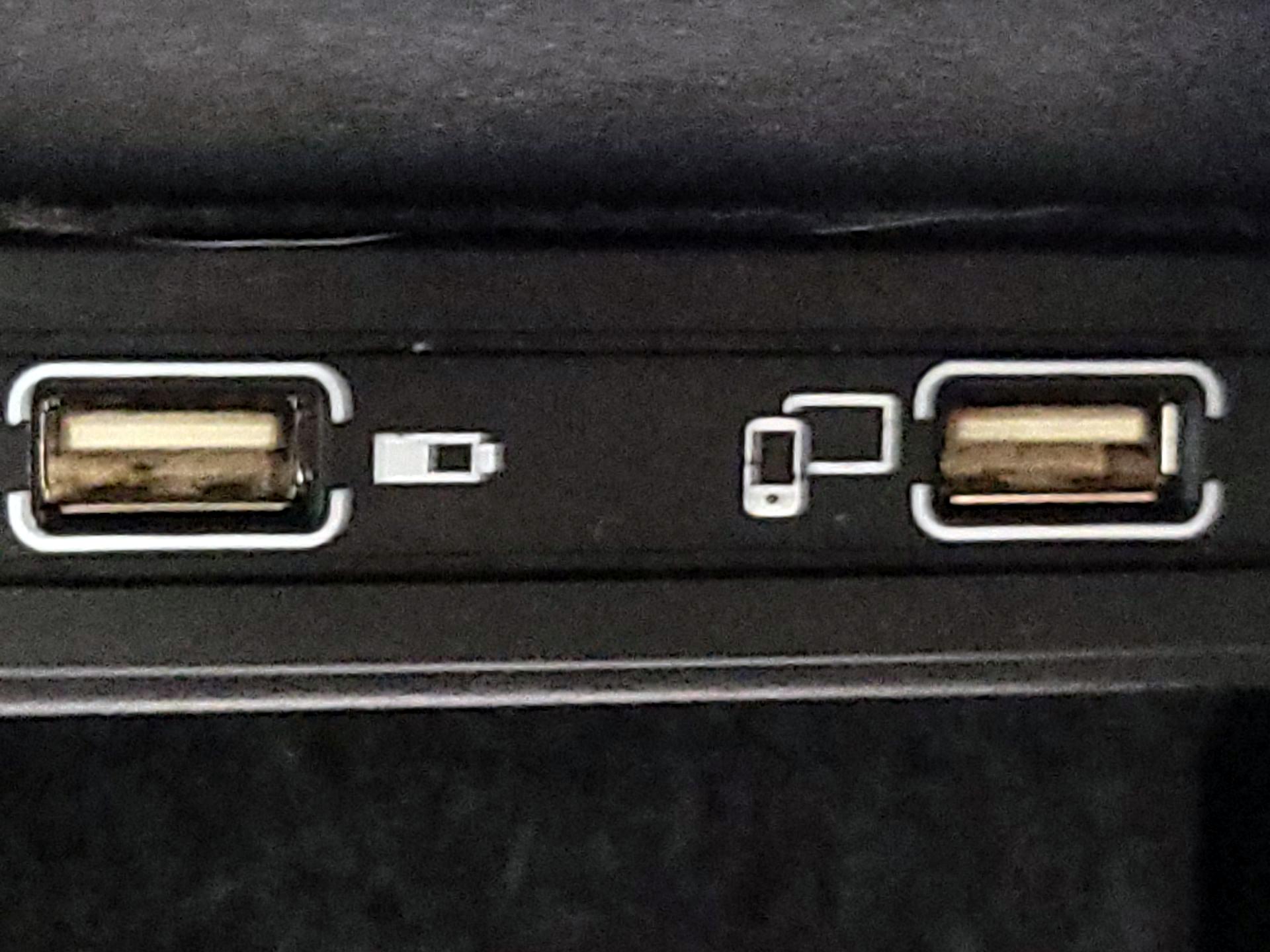 Thumbnail: 2018 Mercedes-Benz GLA - 18