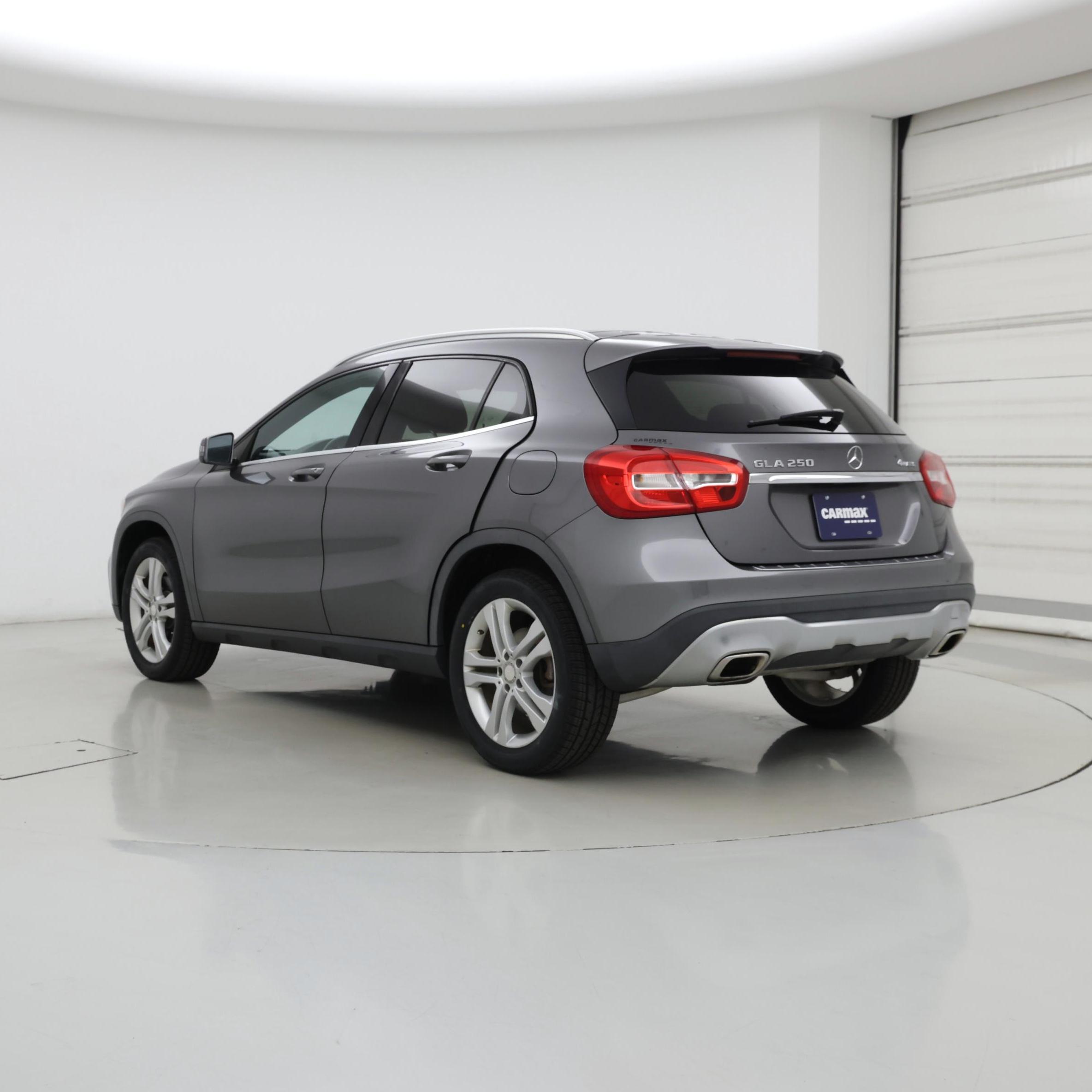 Thumbnail: 2018 Mercedes-Benz GLA - 2