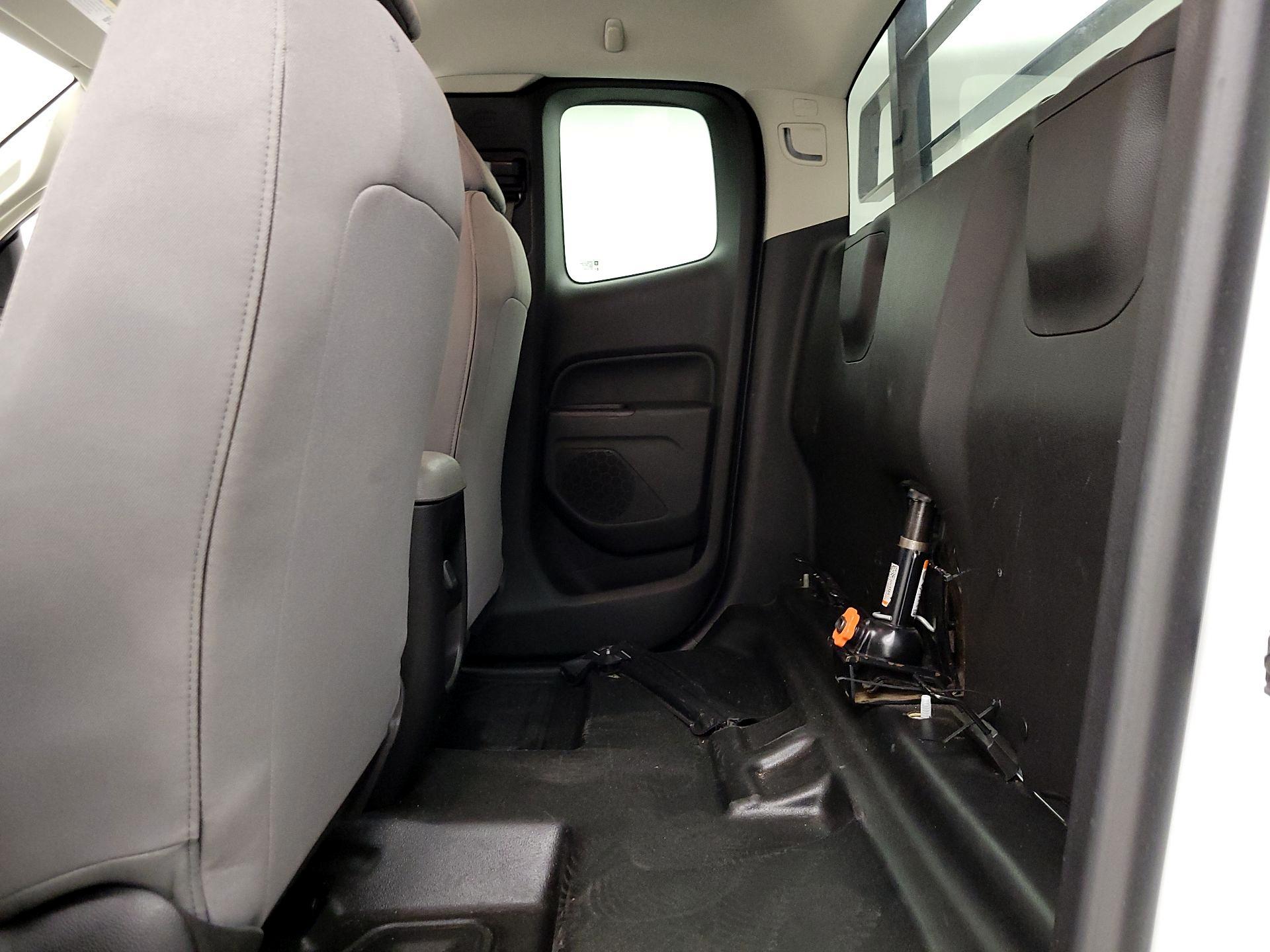 Thumbnail: 2020 Chevrolet Colorado - 19