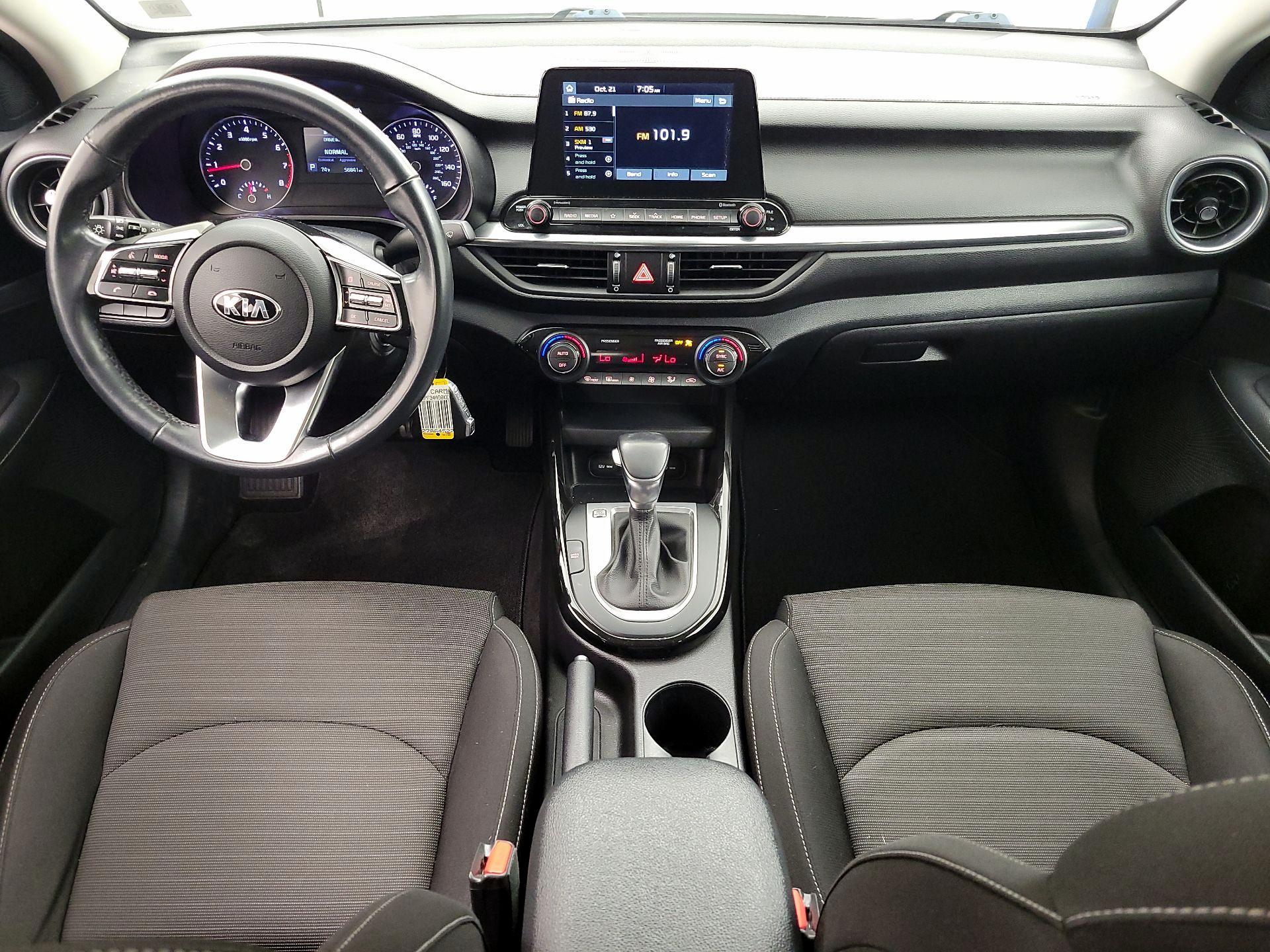 Thumbnail: 2019 Kia Forte - 9