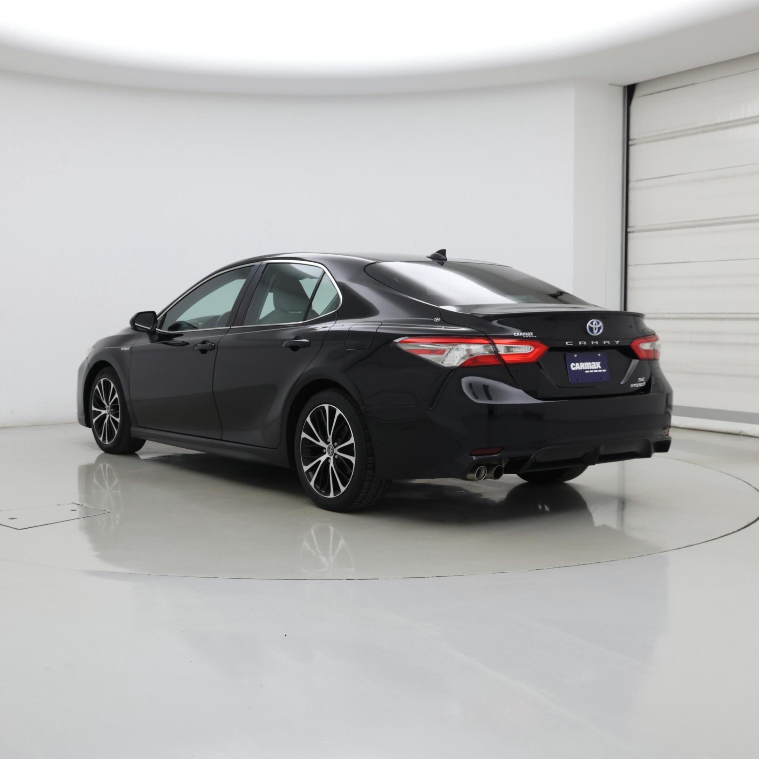 Thumbnail: 2019 Toyota Camry - 2