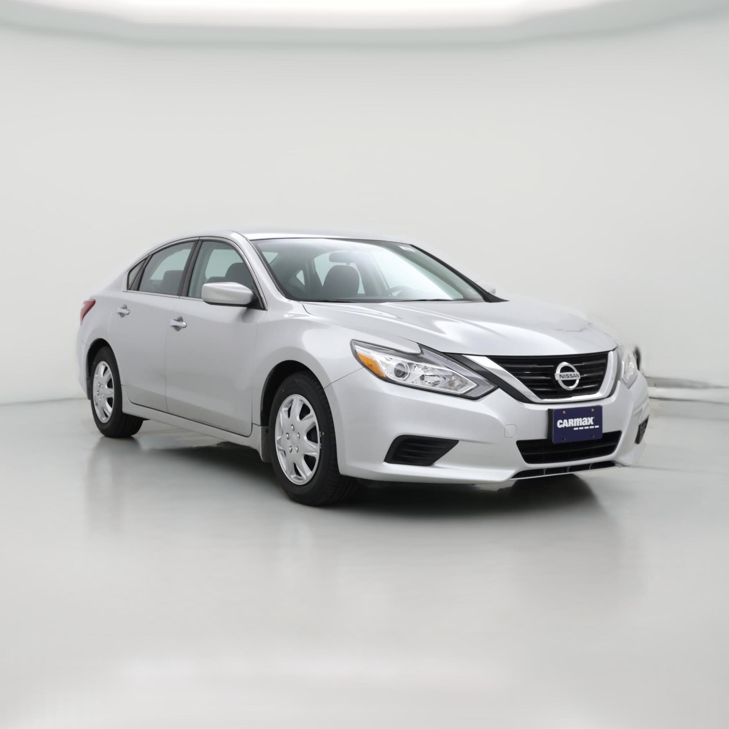 Thumbnail: 2018 Nissan Altima - 1