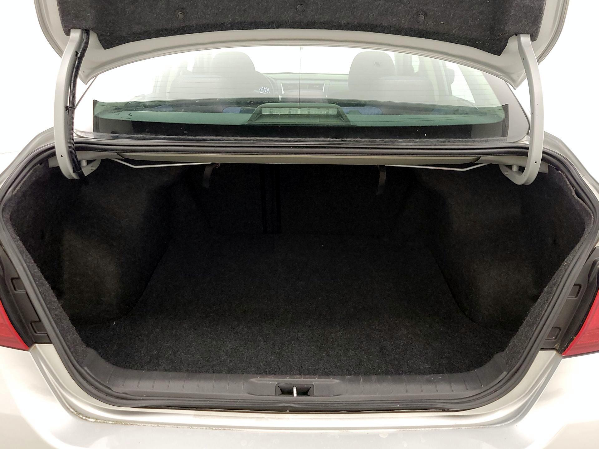 Thumbnail: 2018 Nissan Altima - 20