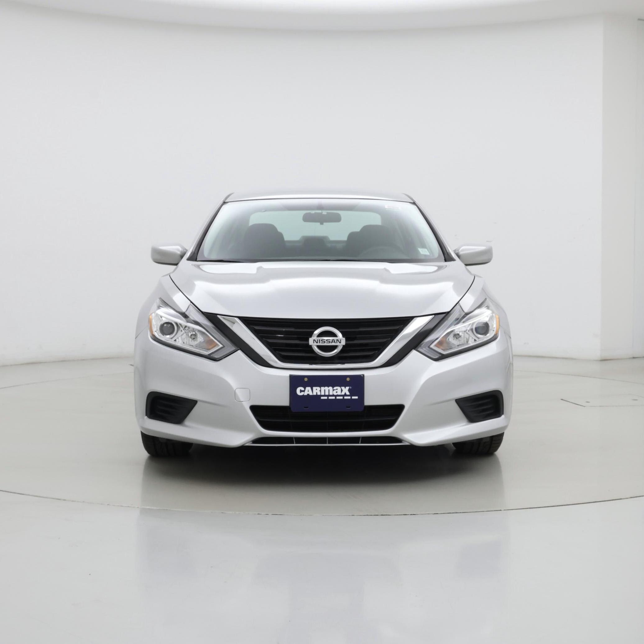 Thumbnail: 2018 Nissan Altima - 5