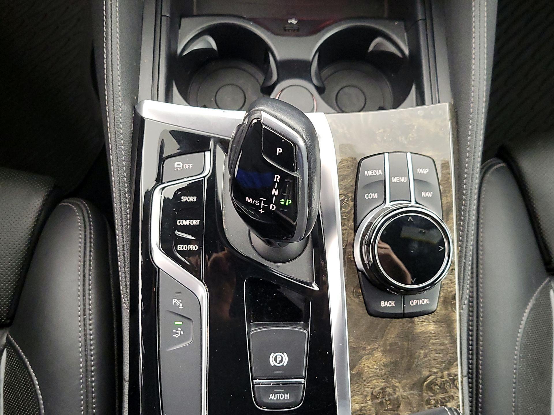 Thumbnail: 2019 BMW 6 Series - 18